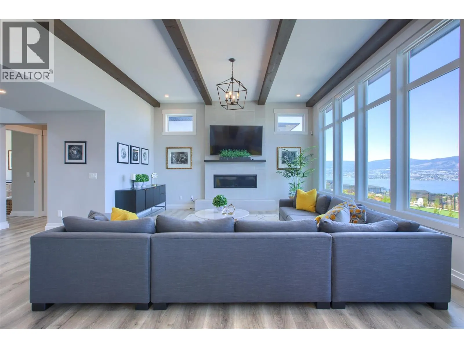 446 Hawk Hill Drive