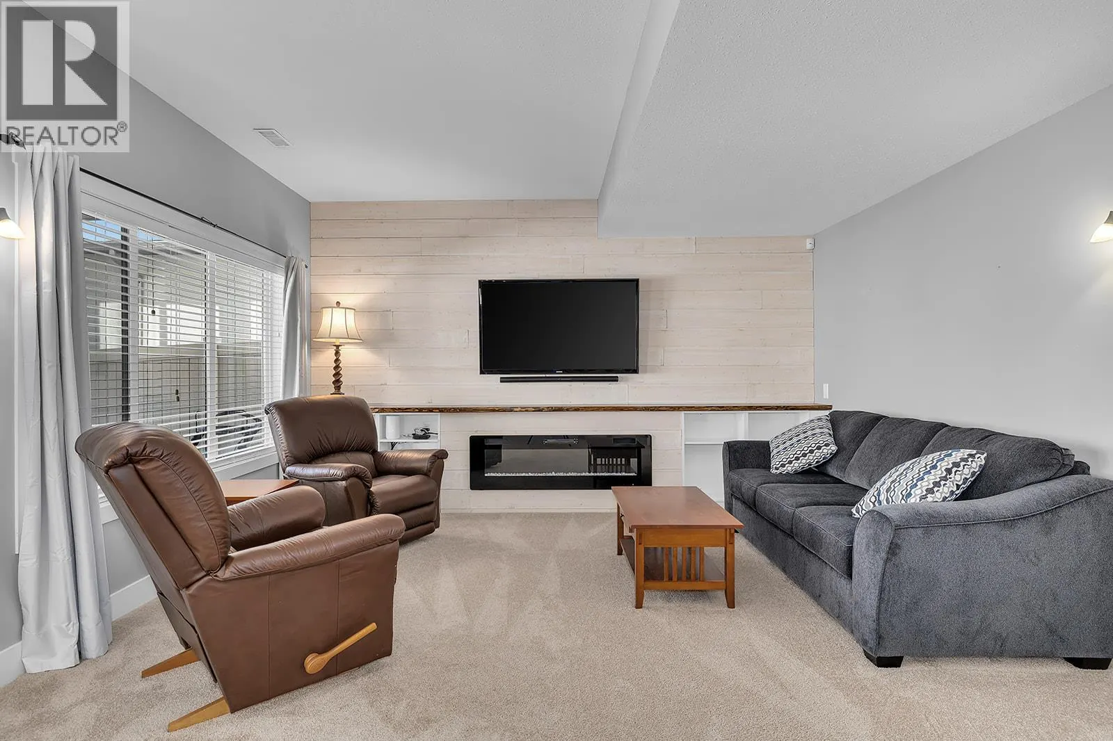 2358 Tallus Green Crescent