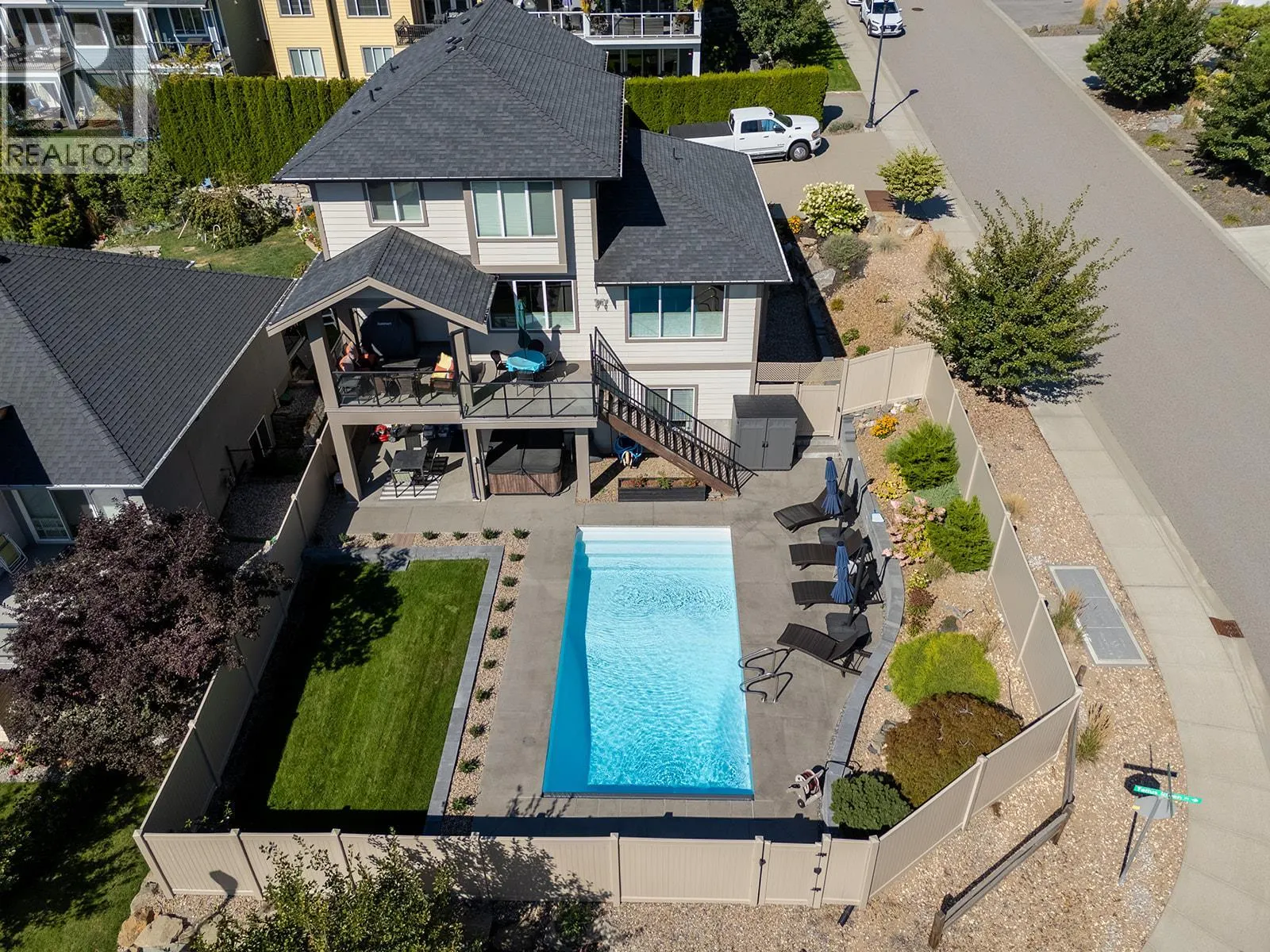 2358 Tallus Green Crescent