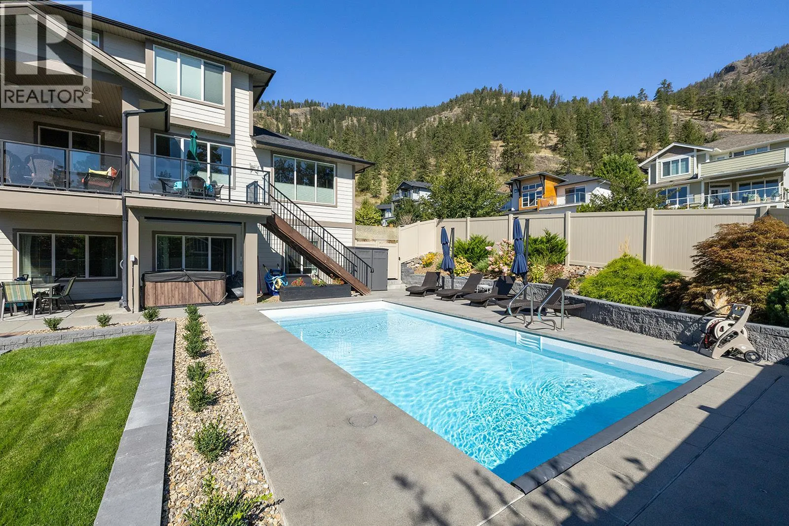 2358 Tallus Green Crescent