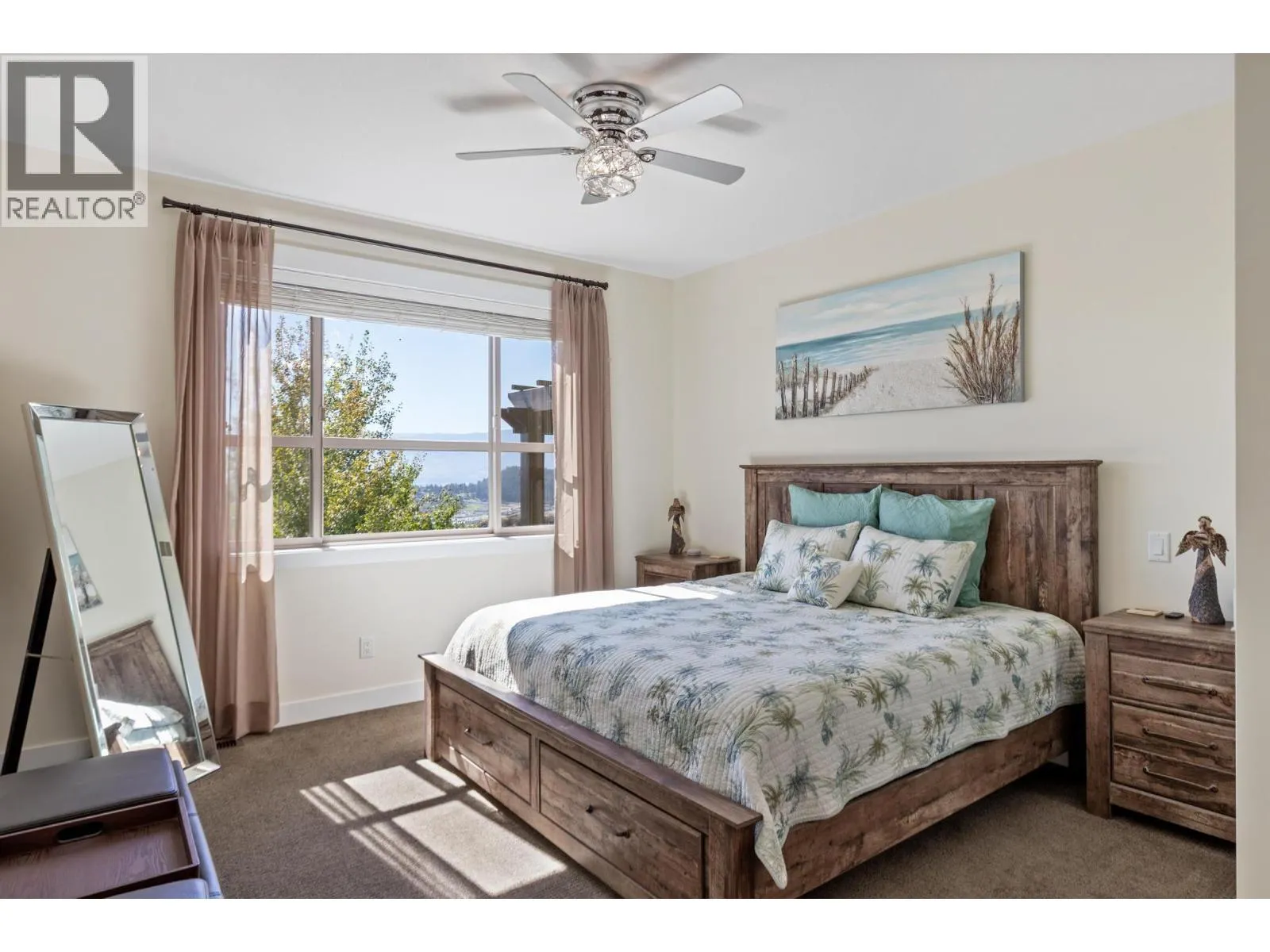 1870 Rosealee Lane Unit# 11