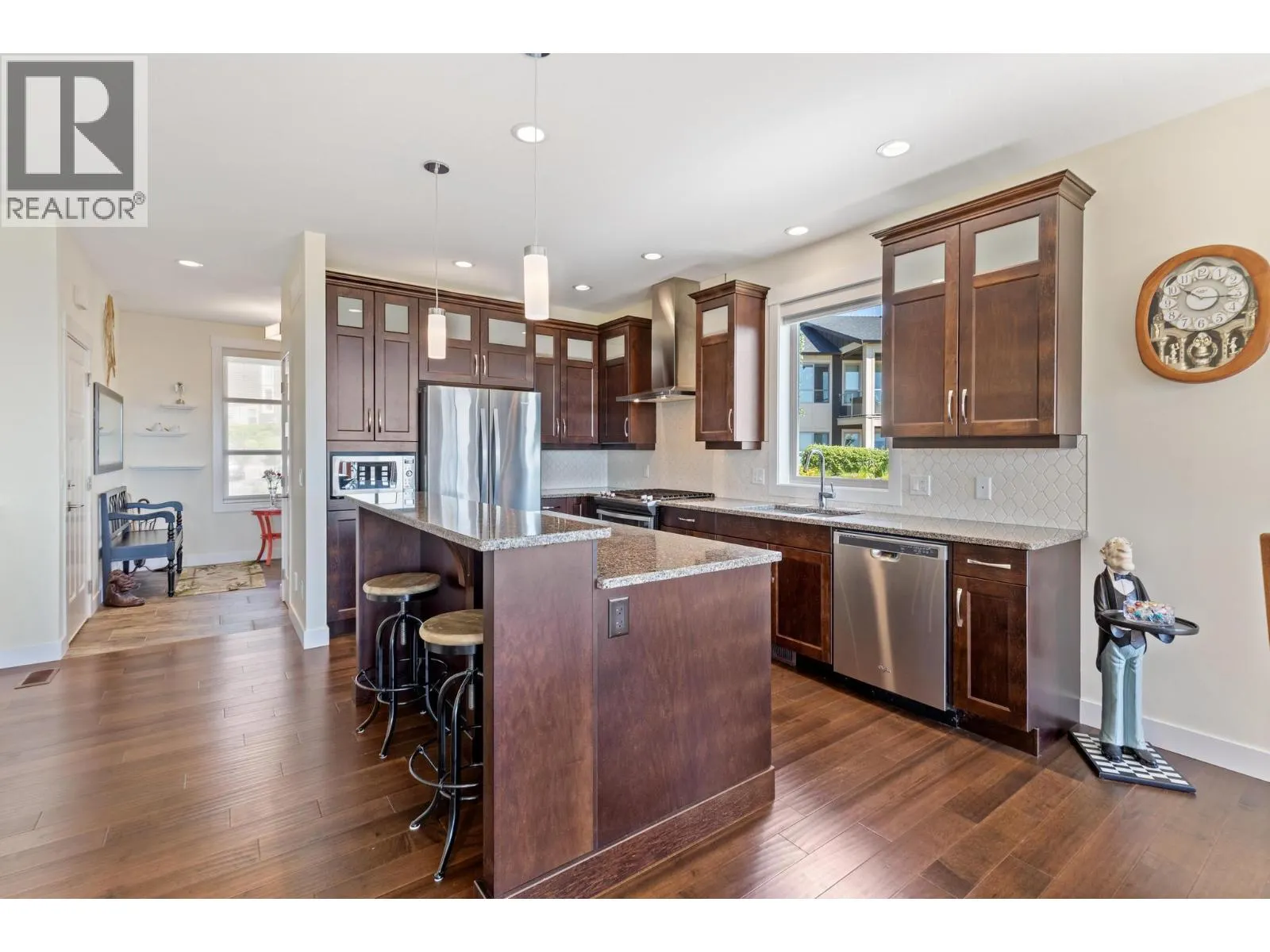 1870 Rosealee Lane Unit# 11