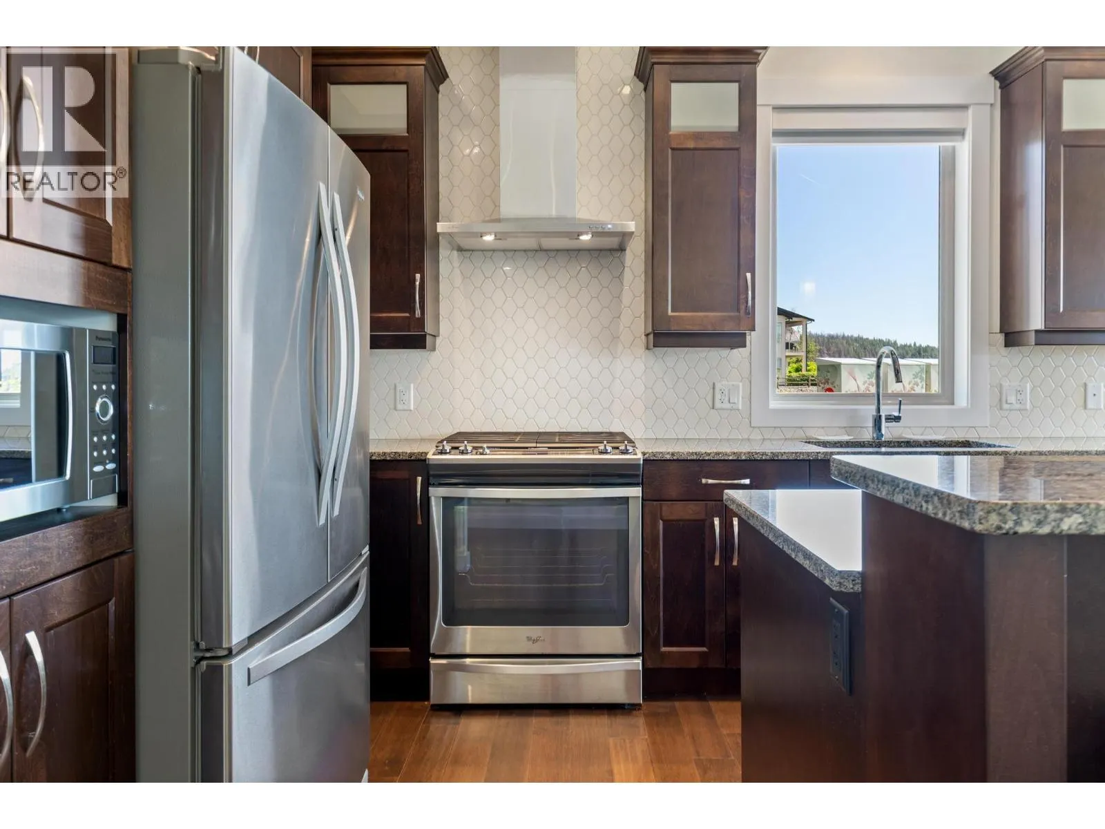 1870 Rosealee Lane Unit# 11