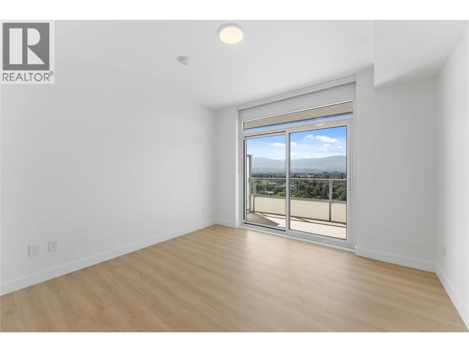 238 Leon Avenue Unit# 1407