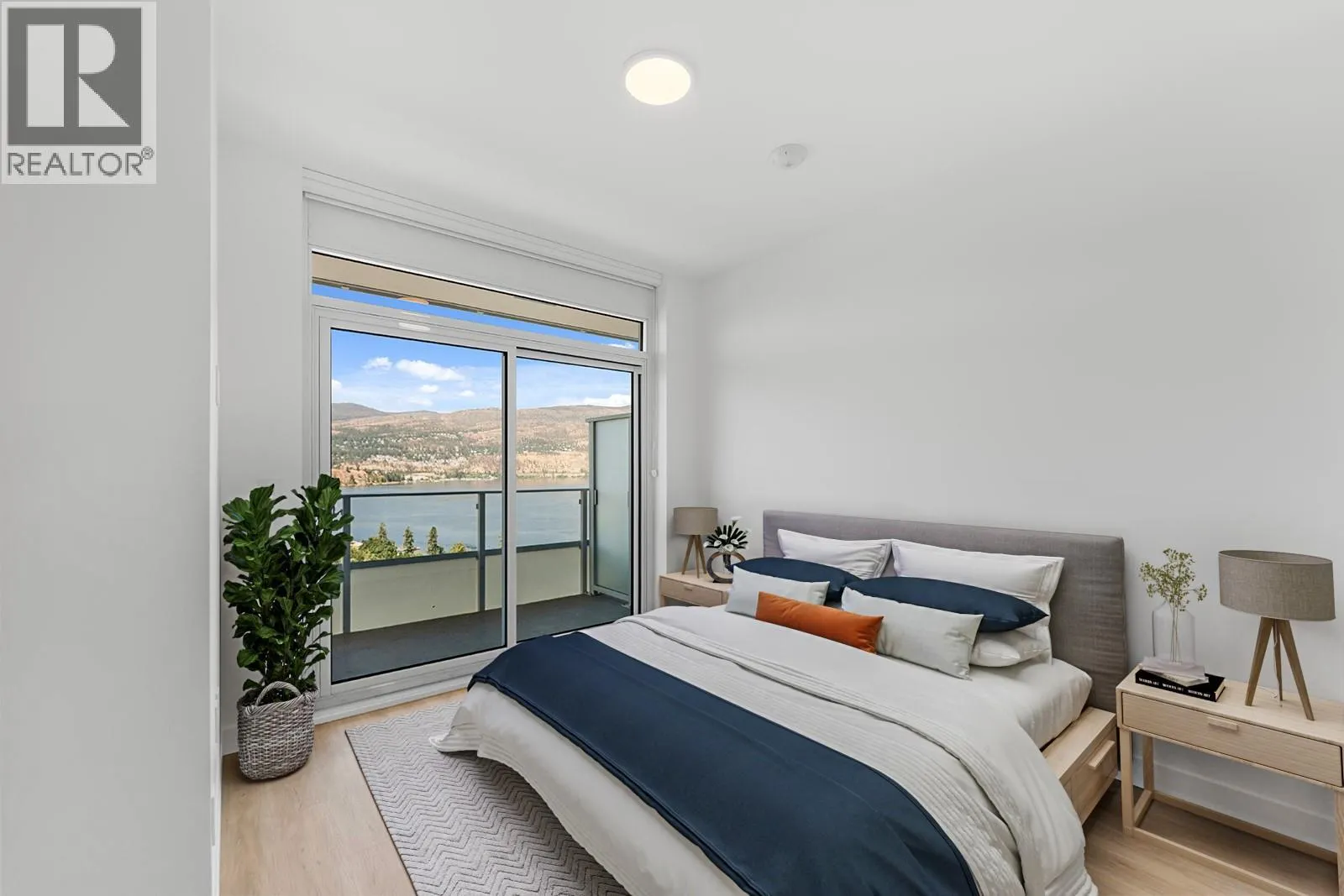 238 Leon Avenue Unit# 1407