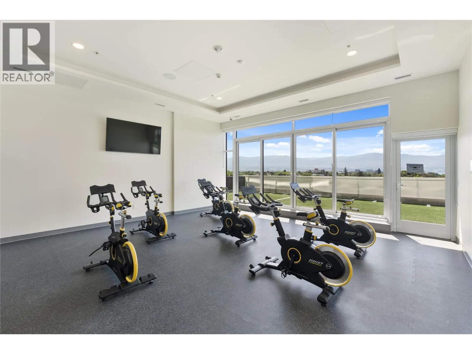 238 Leon Avenue Unit# 1407