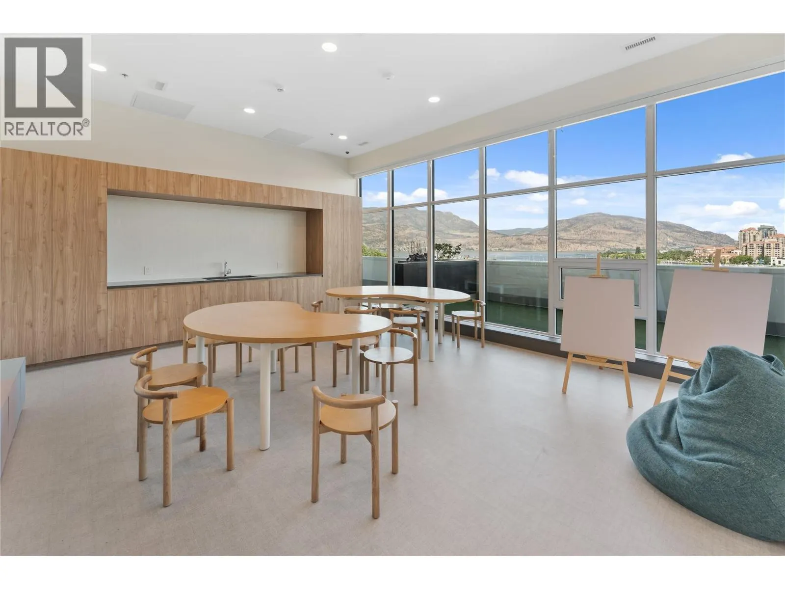 238 Leon Avenue Unit# 1407