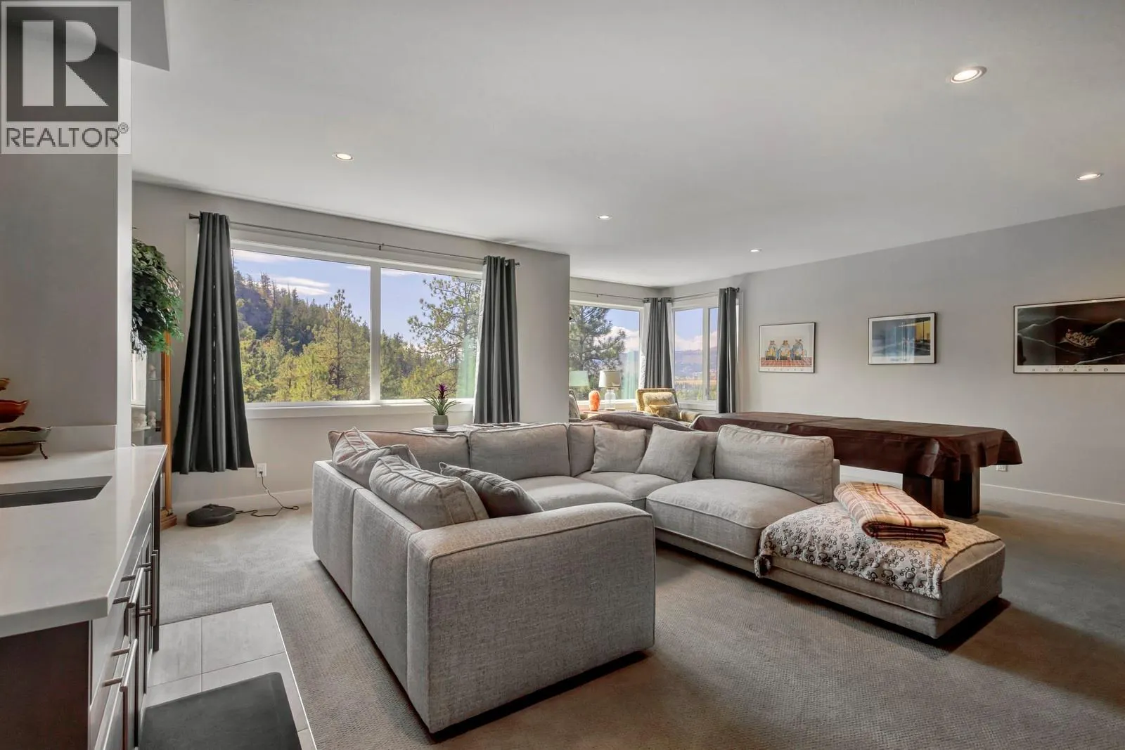 2112 Cornerstone Drive