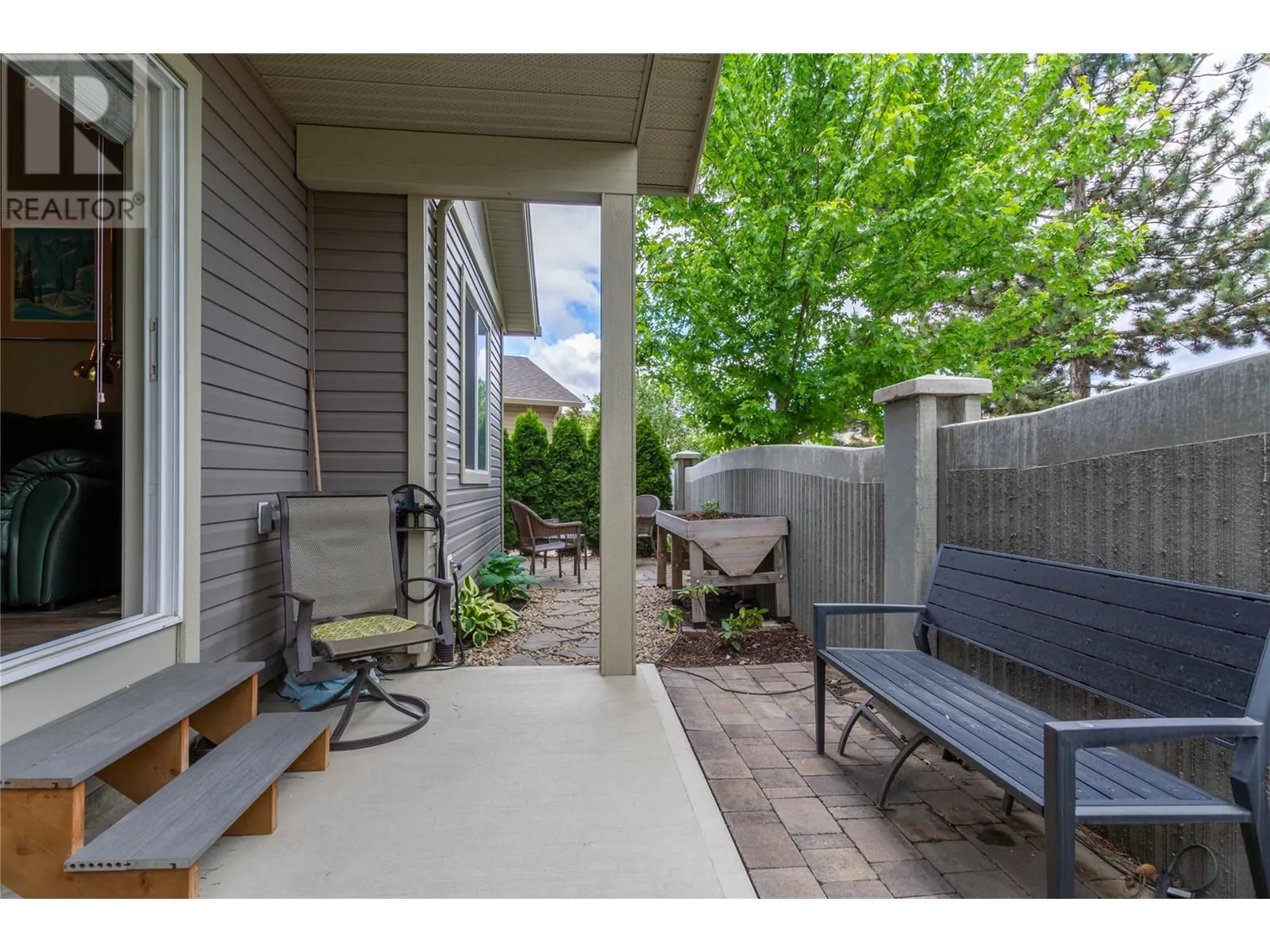 2100 55 Avenue Unit# 34 Lot# 34