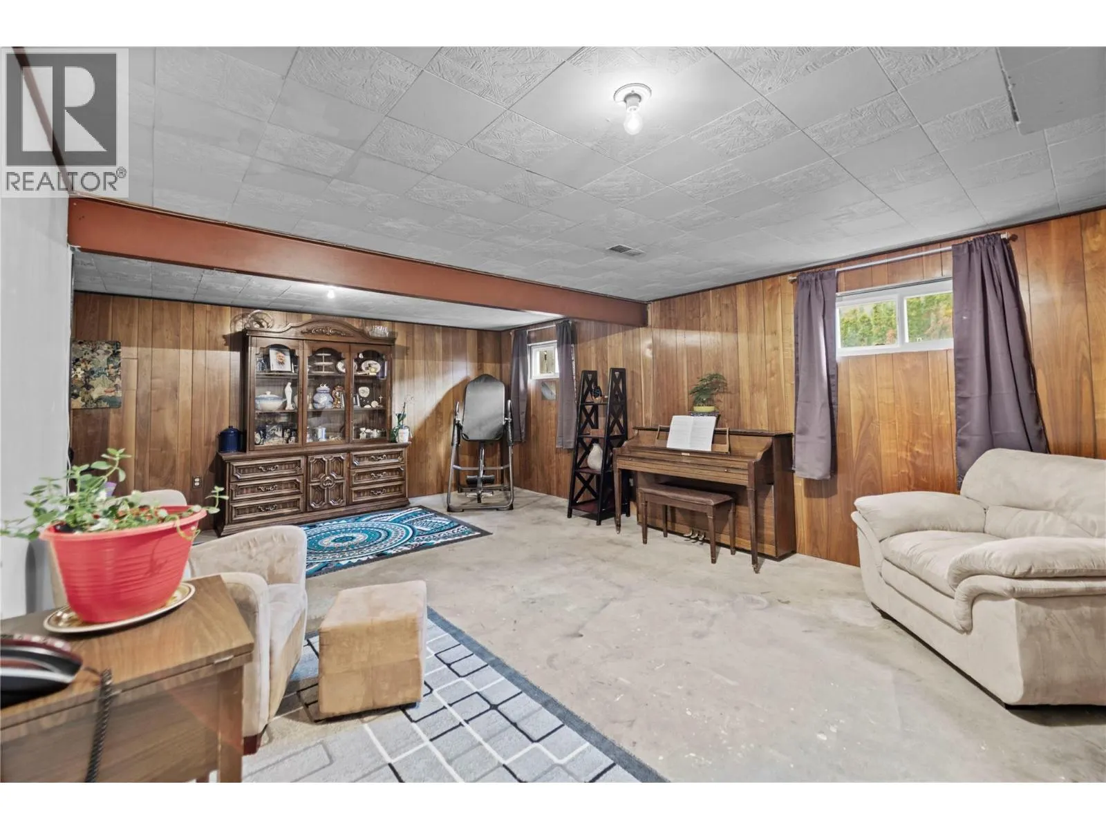 353 Reighmount Drive