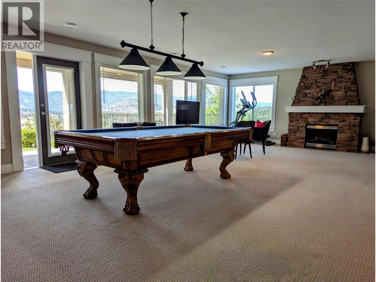 2306 Quail Run Drive