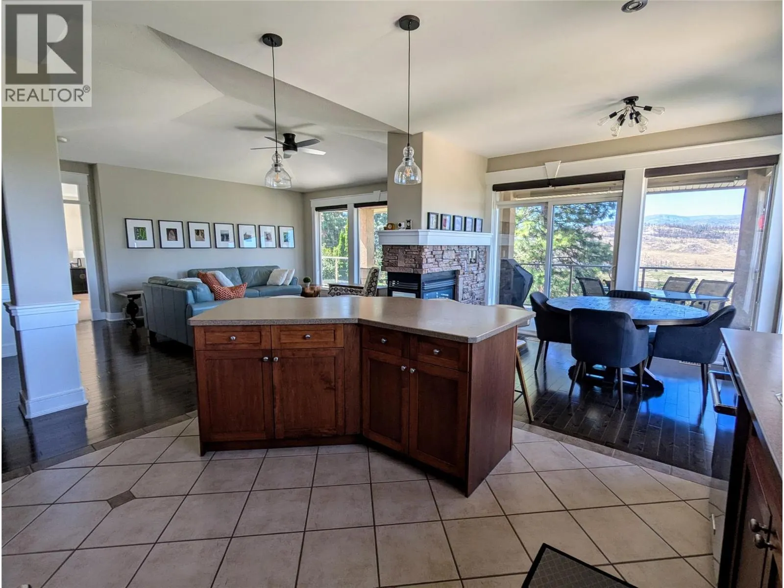2306 Quail Run Drive