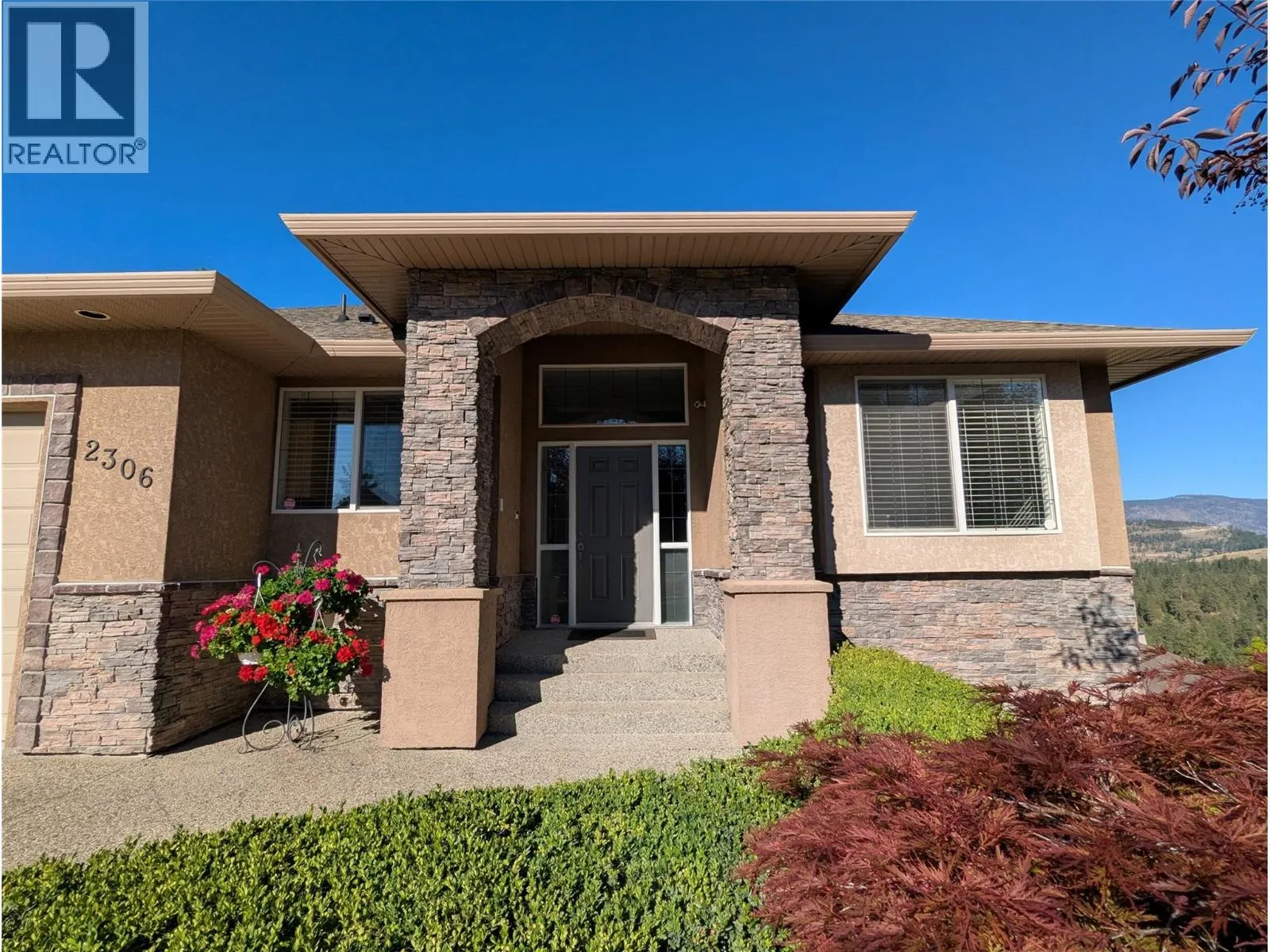 2306 Quail Run Drive