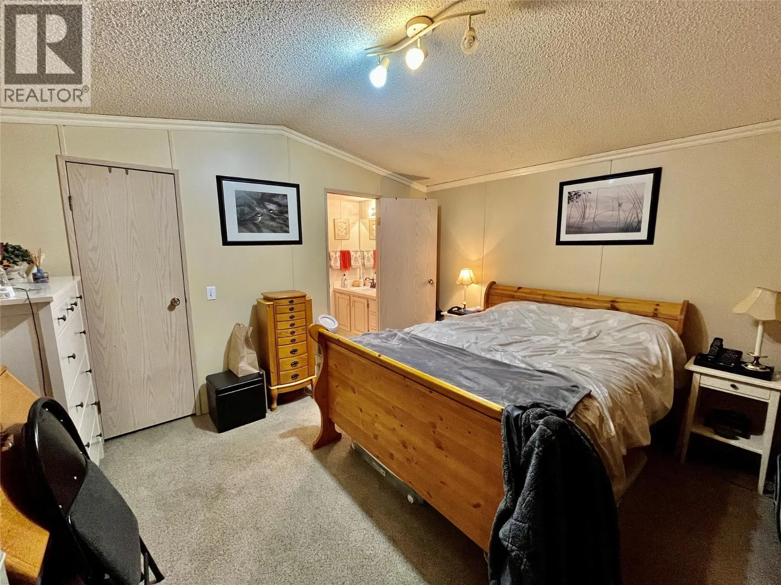 469 Main Street Unit# 11