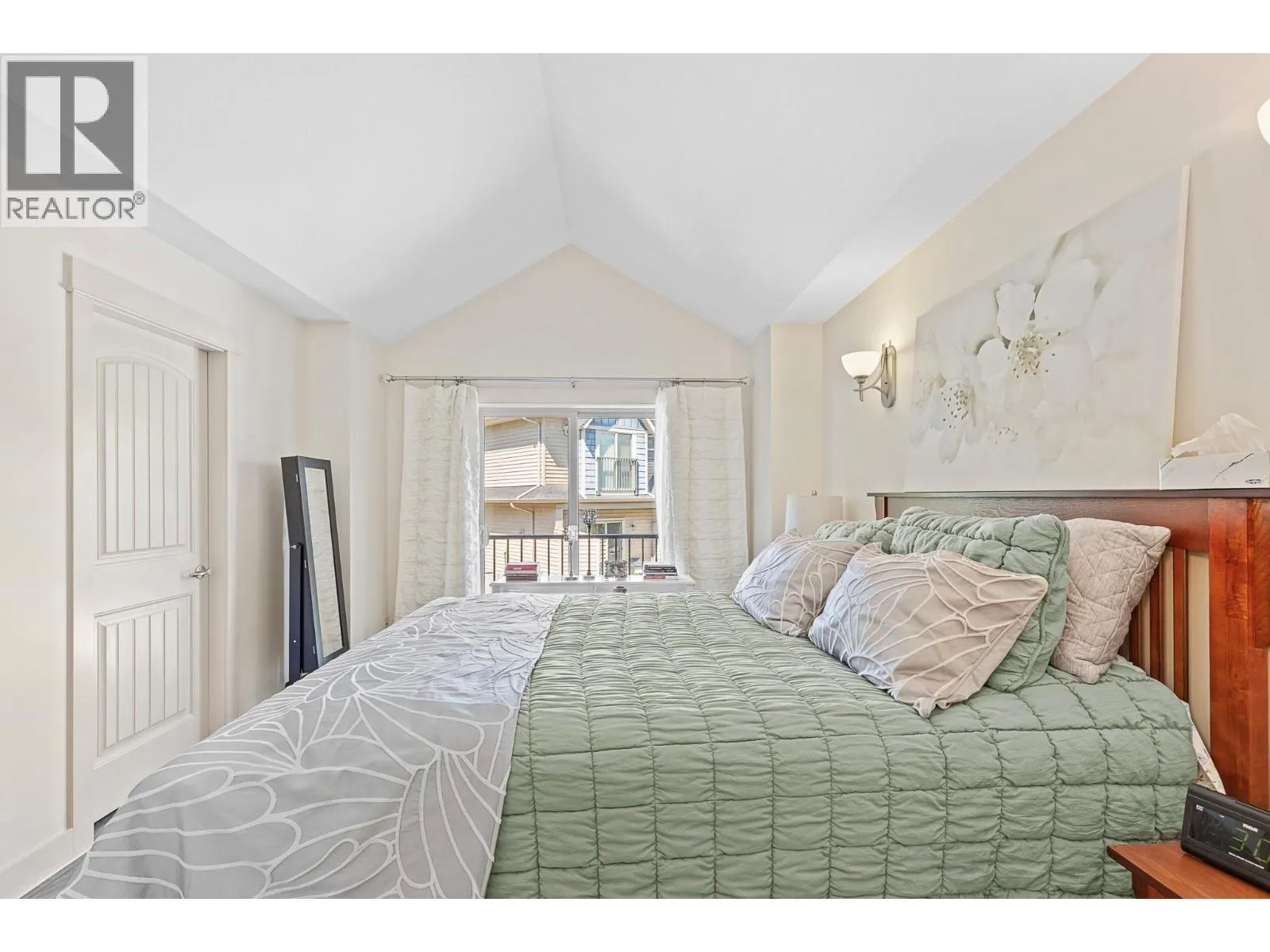 4900 Heritage Drive Unit# 203