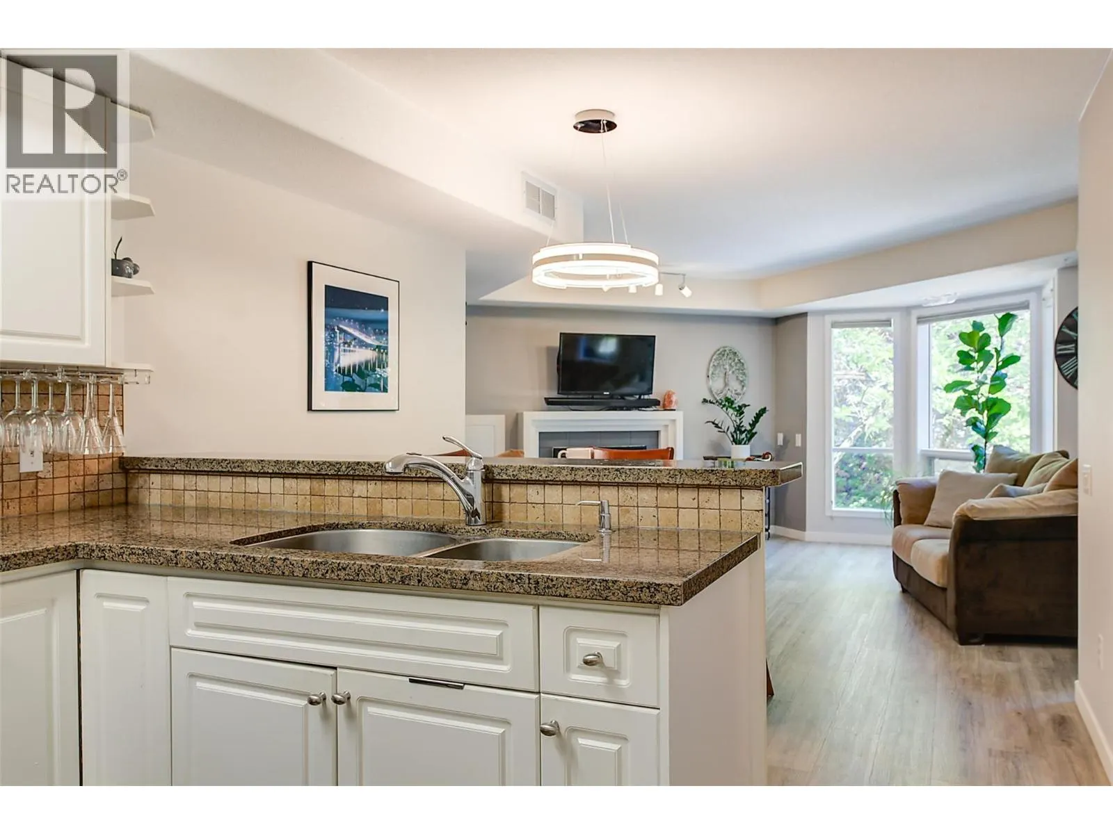 980 Dilworth Drive Unit# 111