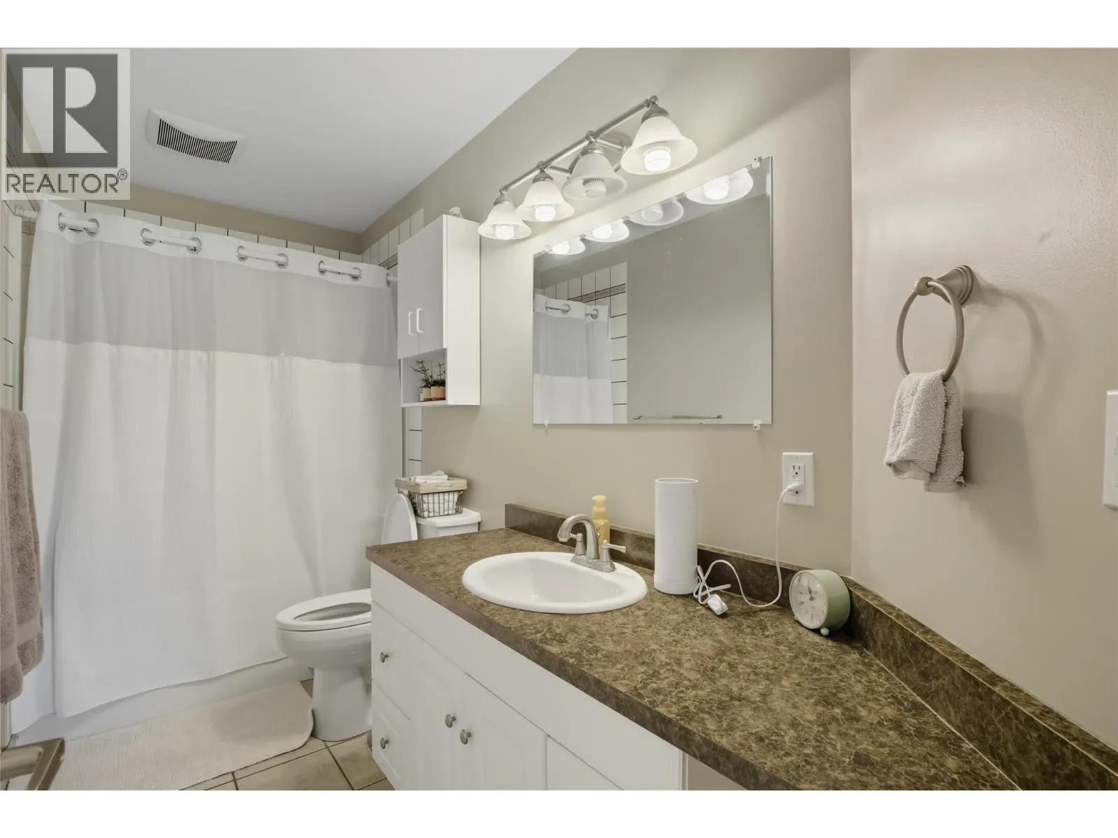 5996 Todd Hill Crescent