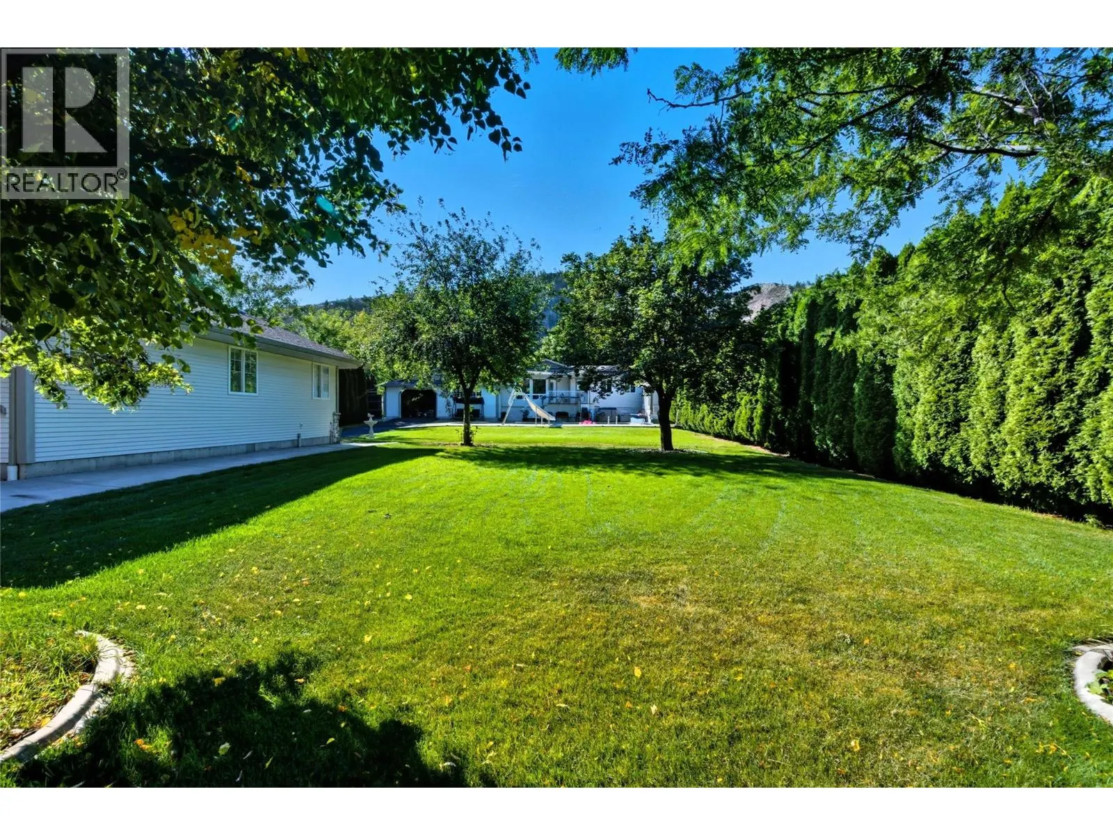 5996 Todd Hill Crescent