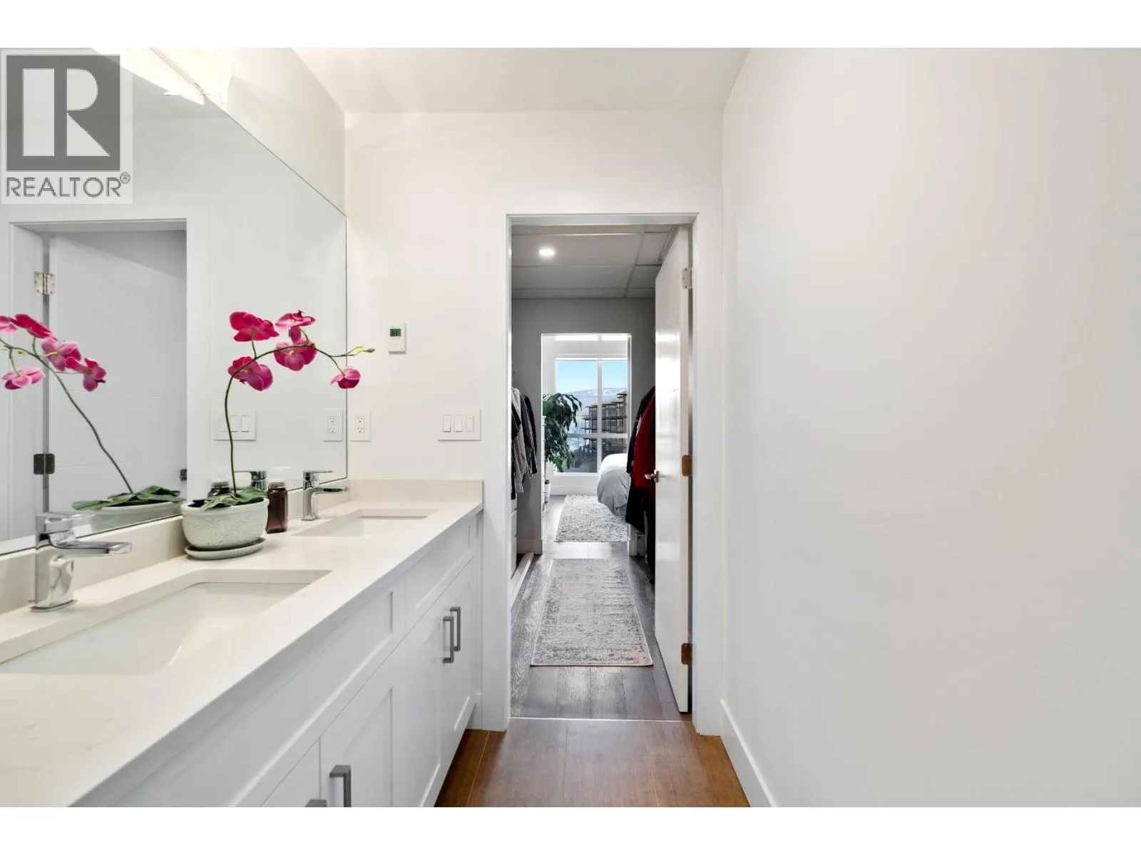 4215 Gellatly Road S Unit# 1305