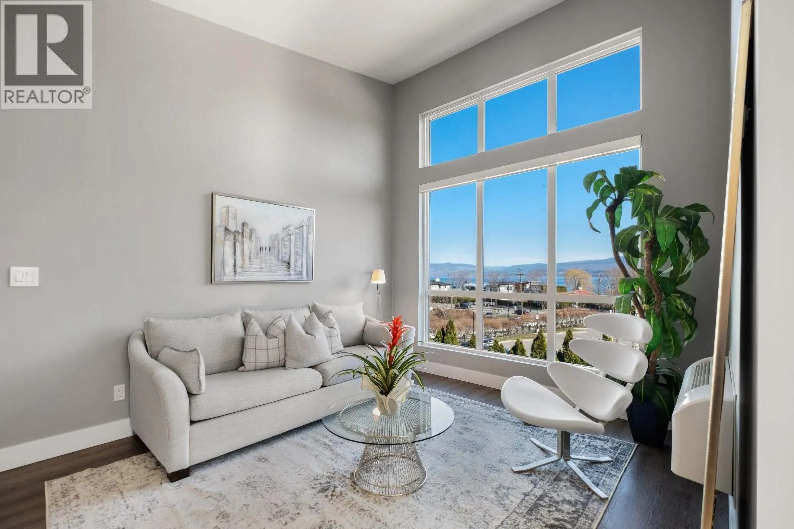 4215 Gellatly Road S Unit# 1305