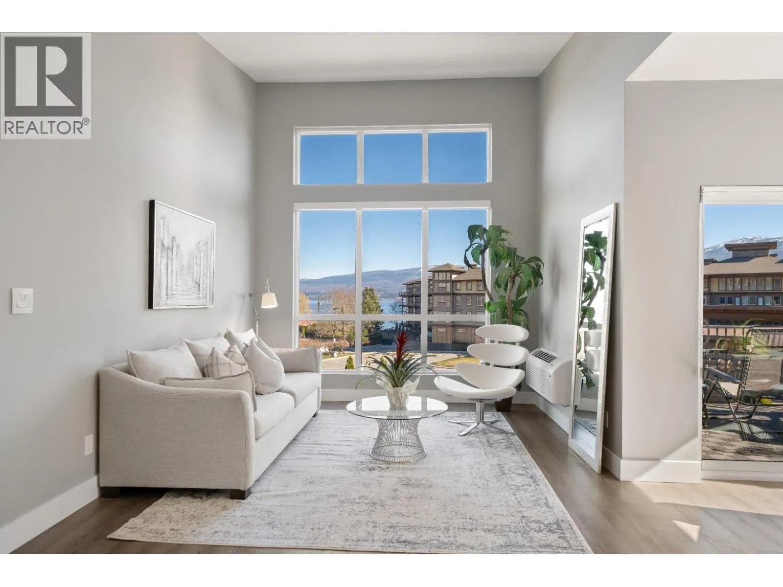 4215 Gellatly Road S Unit# 1305