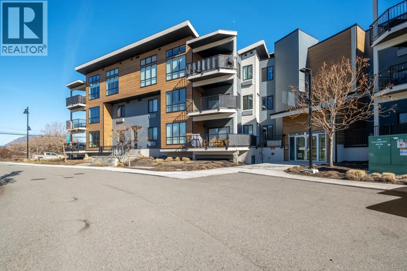 4215 Gellatly Road S Unit# 1305