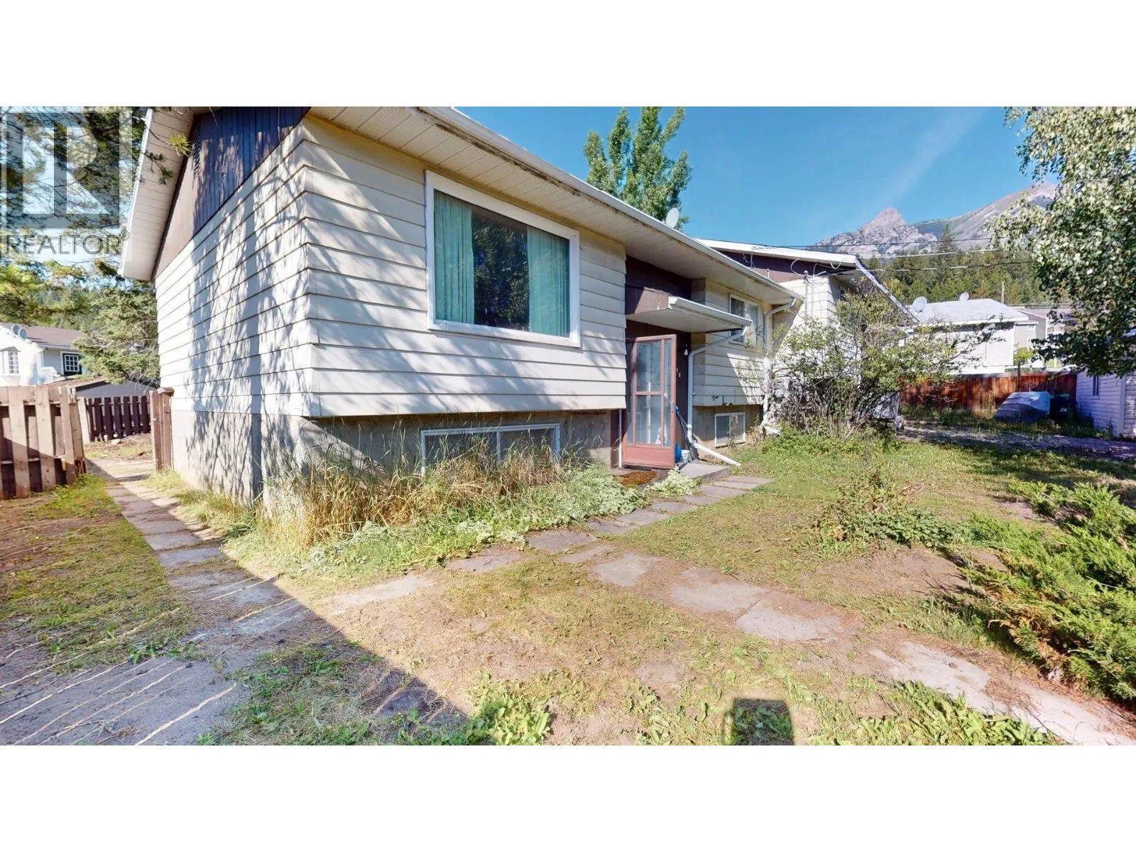 2016 Alder Street