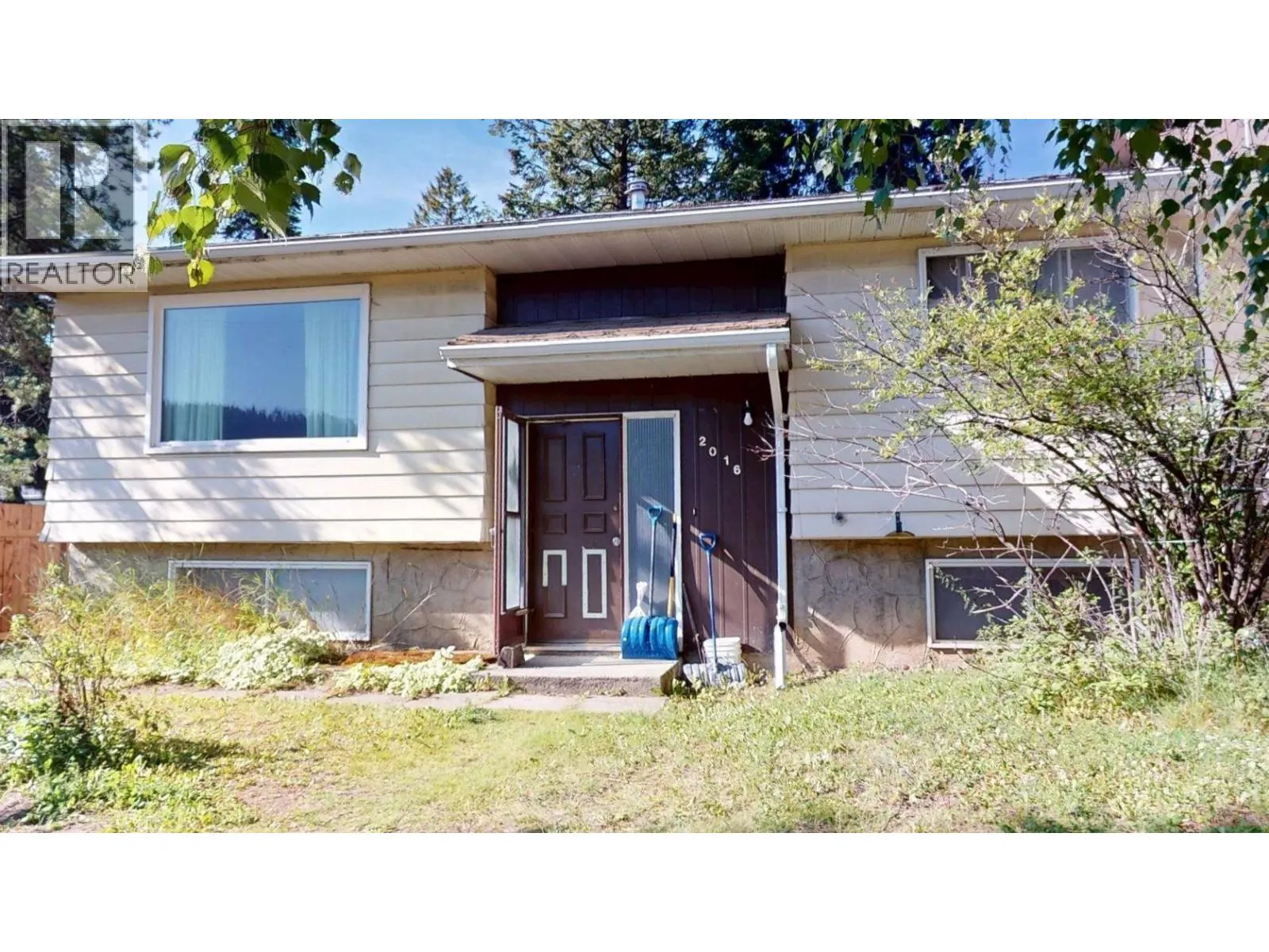 2016 Alder Street