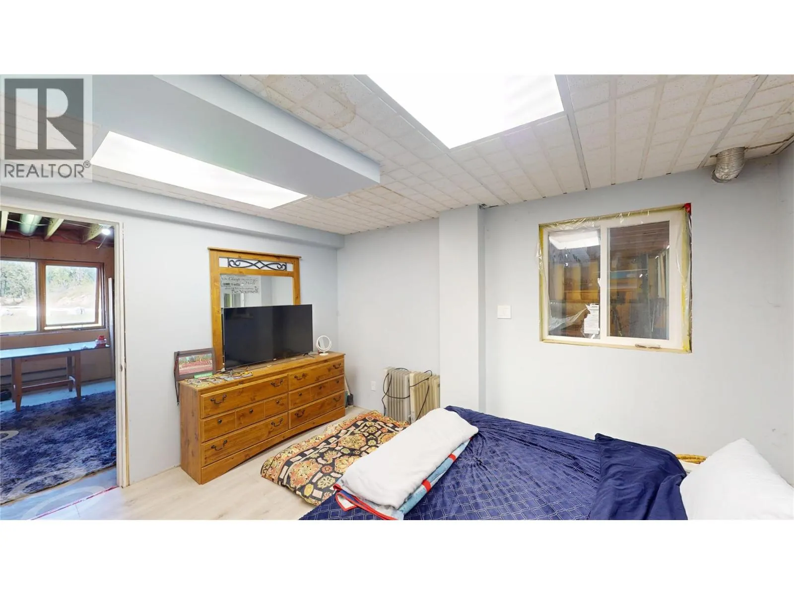 5698 Hidden Valley Road