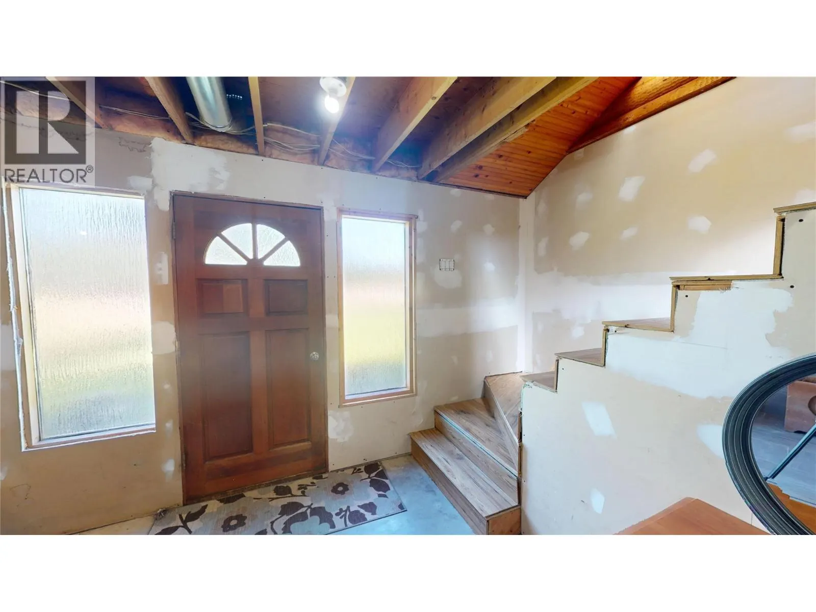5698 Hidden Valley Road