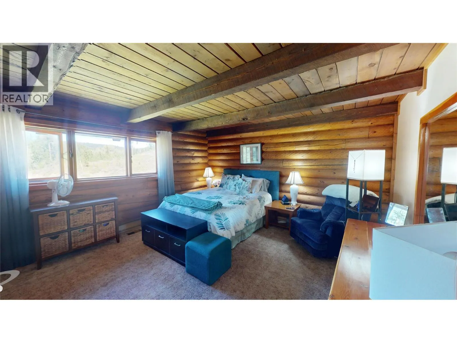 5698 Hidden Valley Road