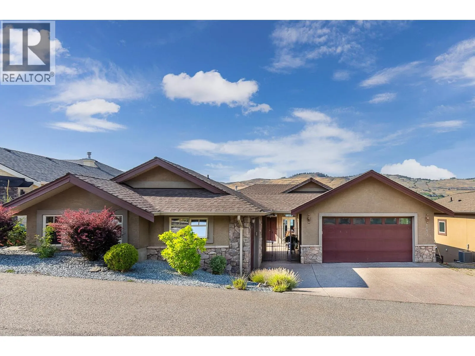 1033 Longacre Place