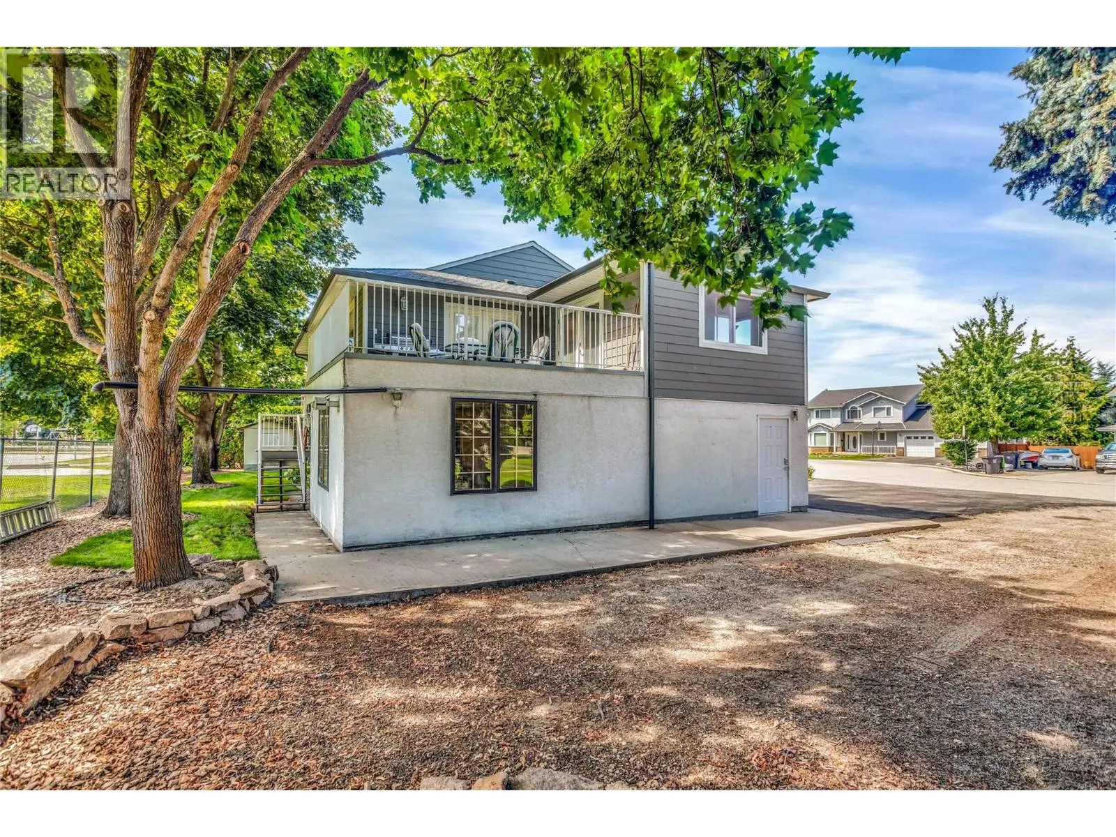 685 Richards Road