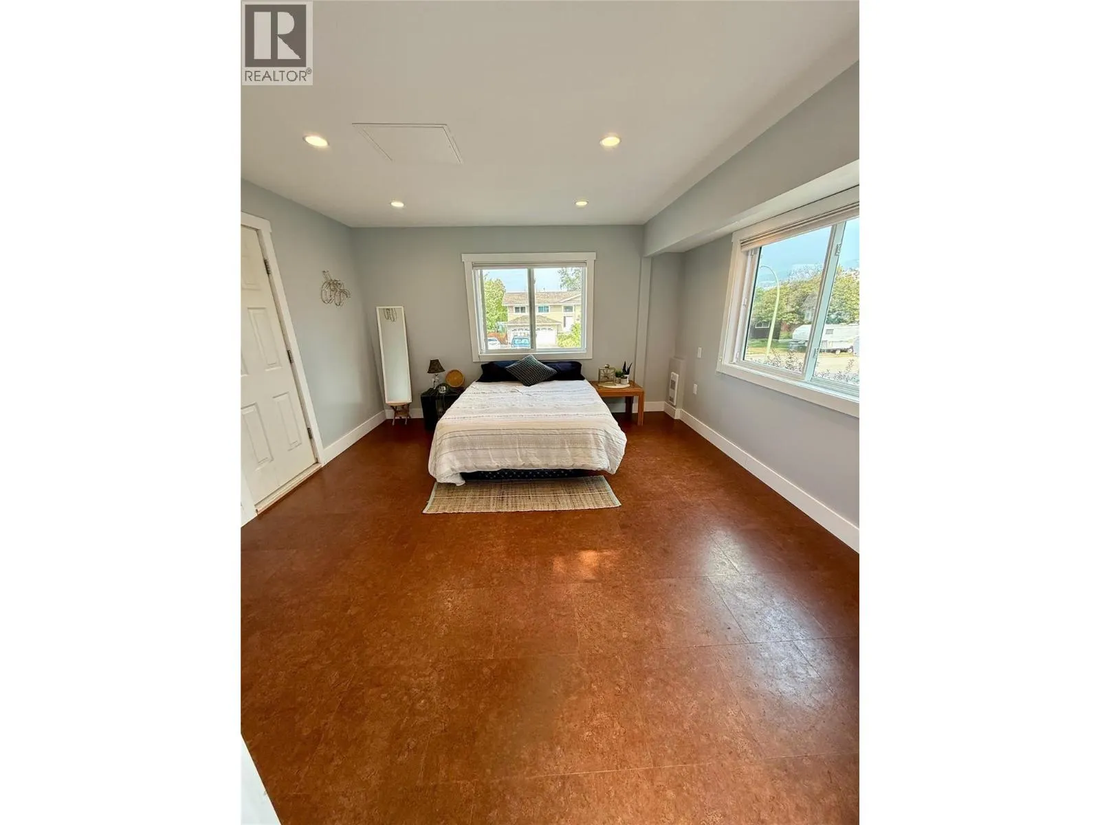 685 Richards Road