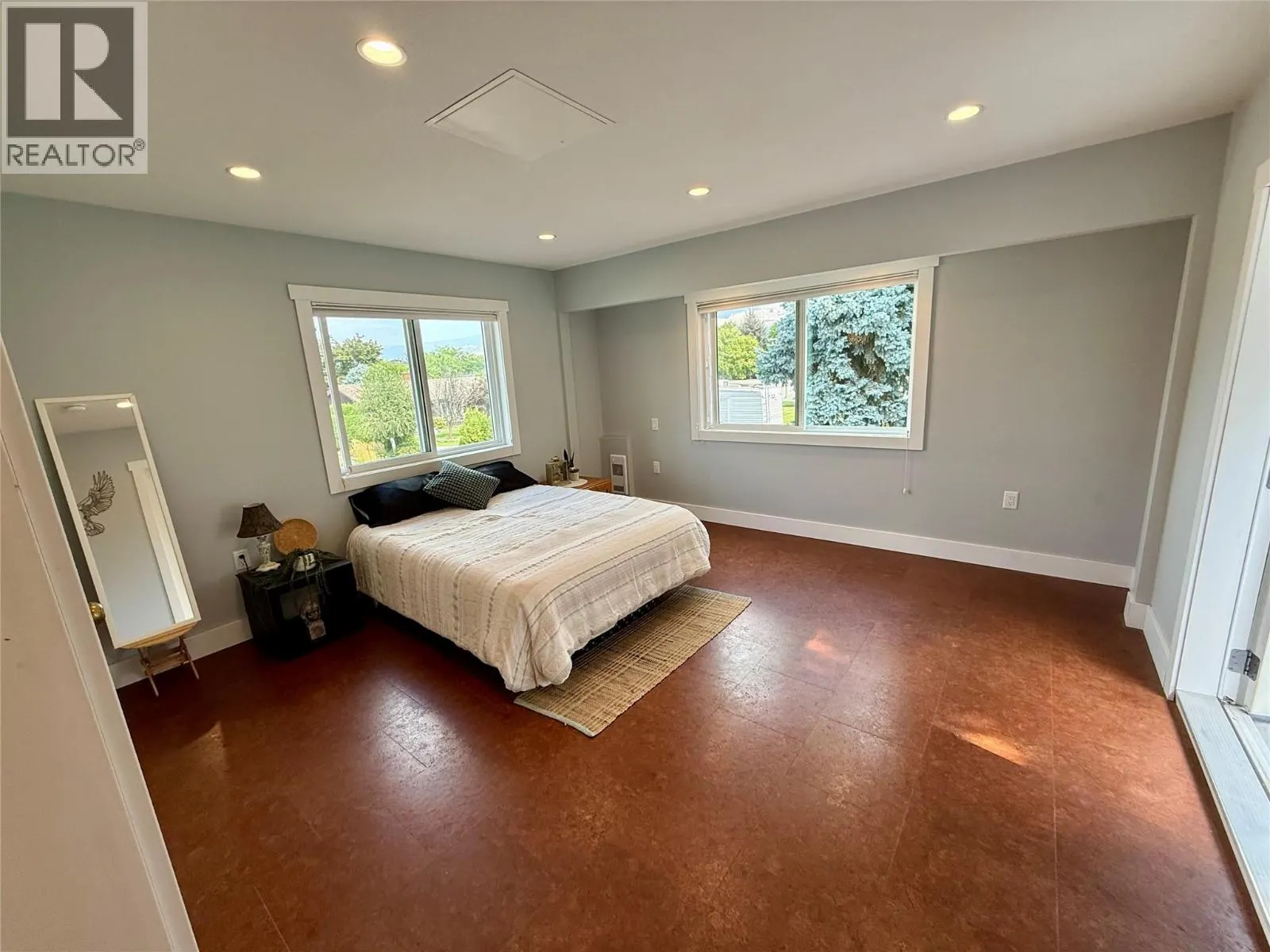 685 Richards Road