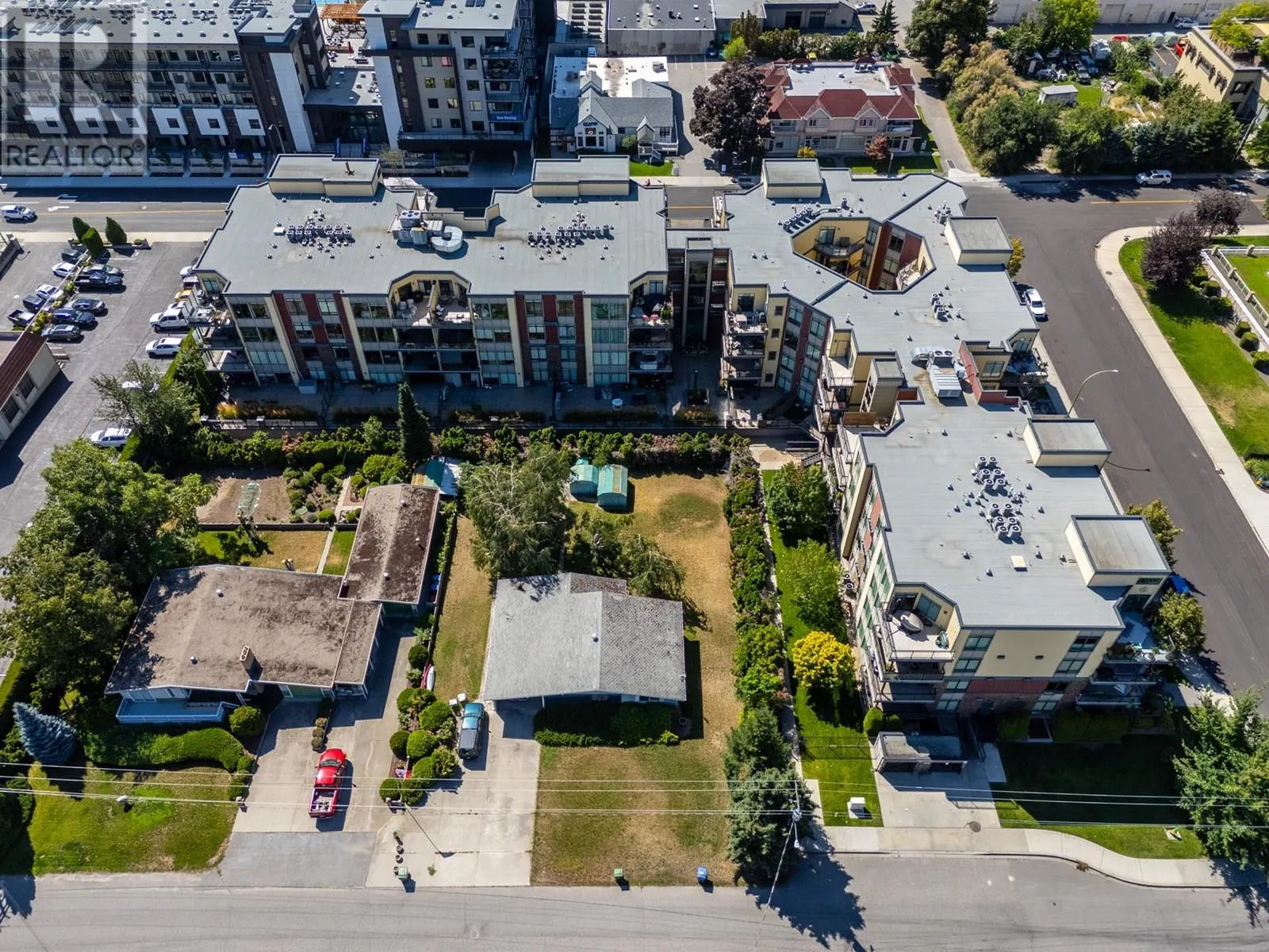 1933 Ambrosi Road Unit# 301