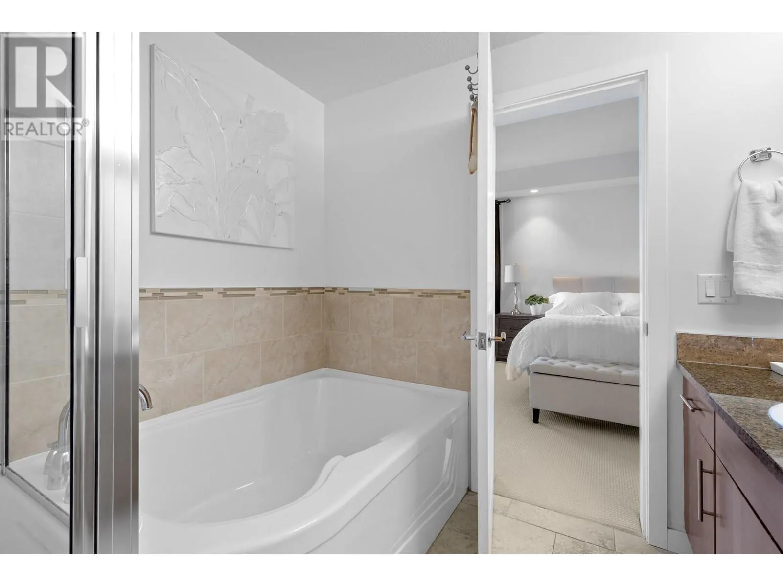 1933 Ambrosi Road Unit# 301