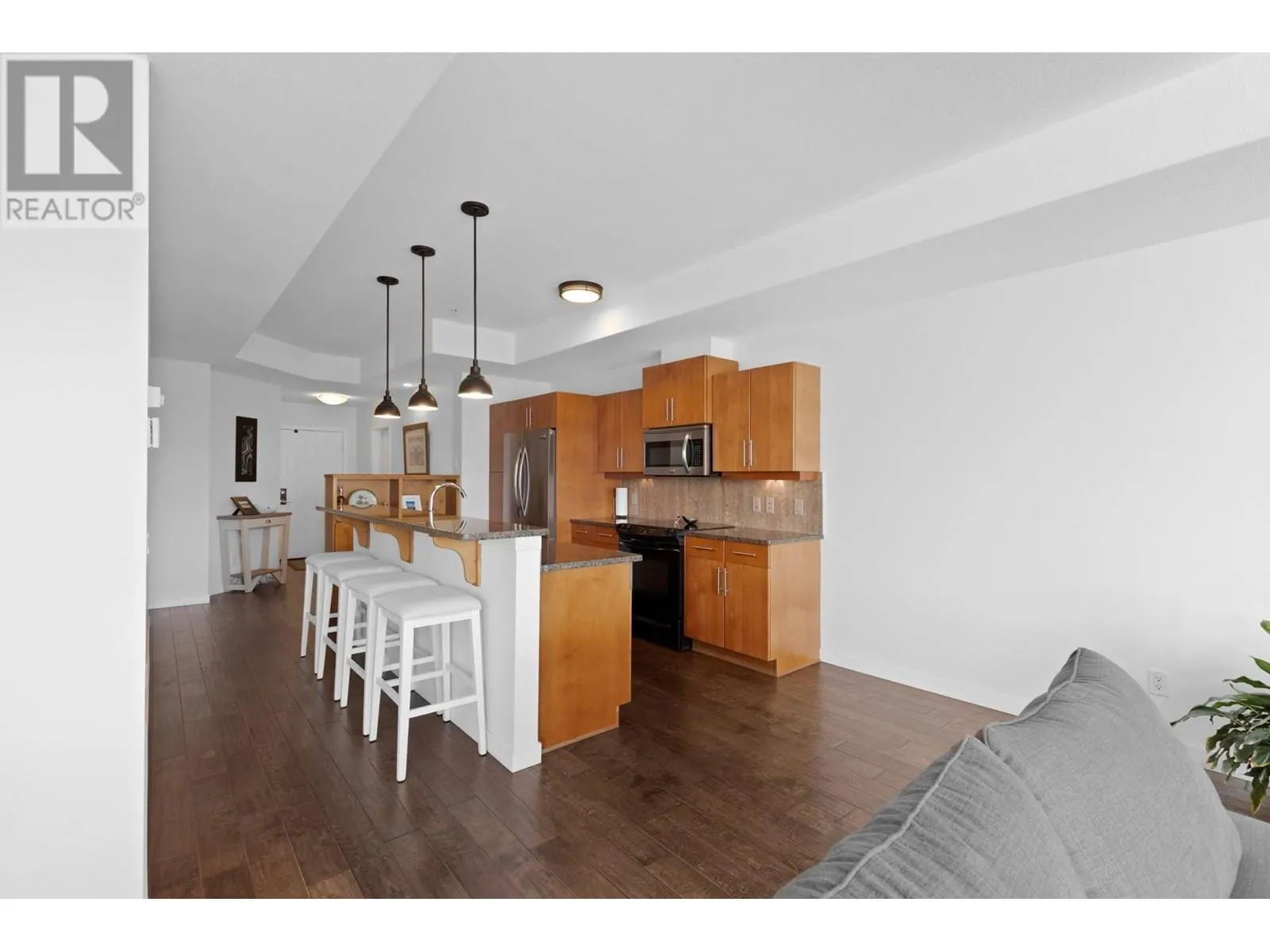 1933 Ambrosi Road Unit# 301