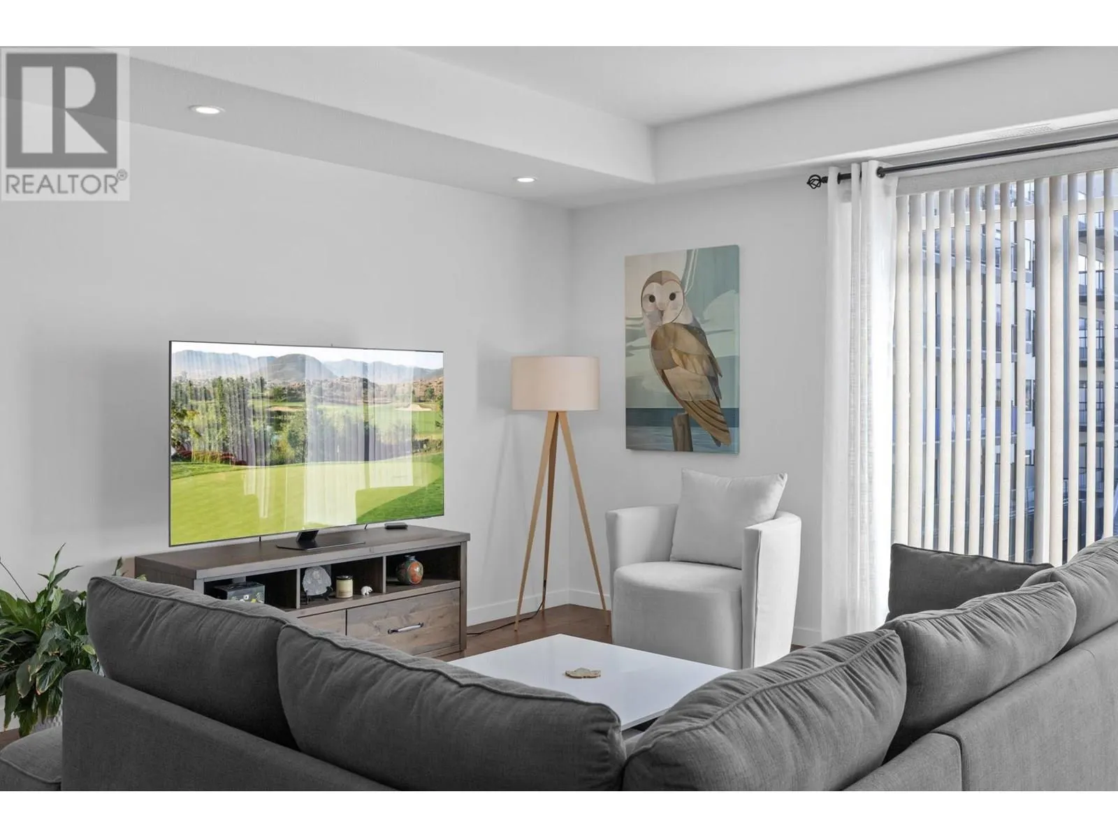 1933 Ambrosi Road Unit# 301