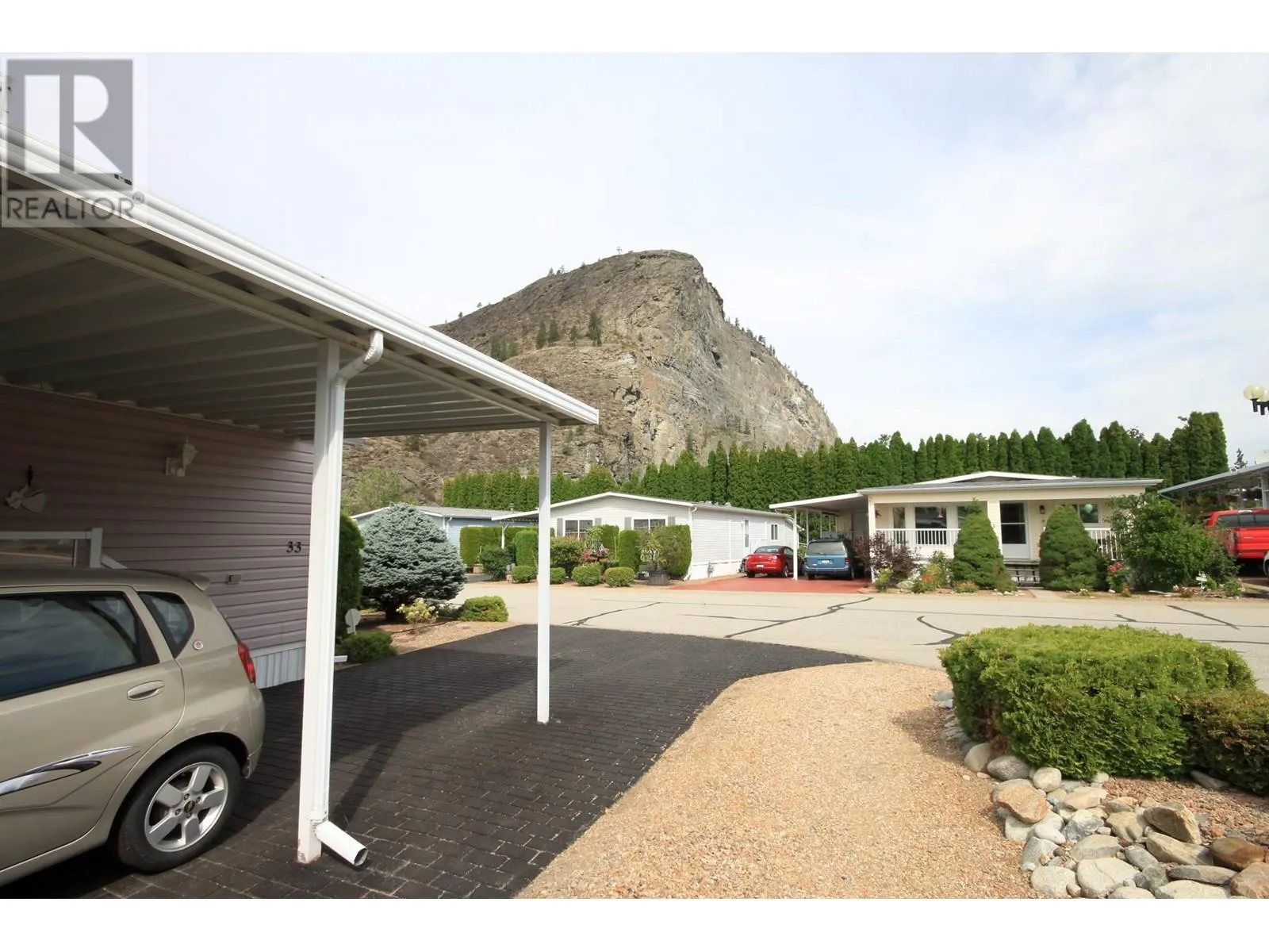 8598 Hwy 97 Unit# 33