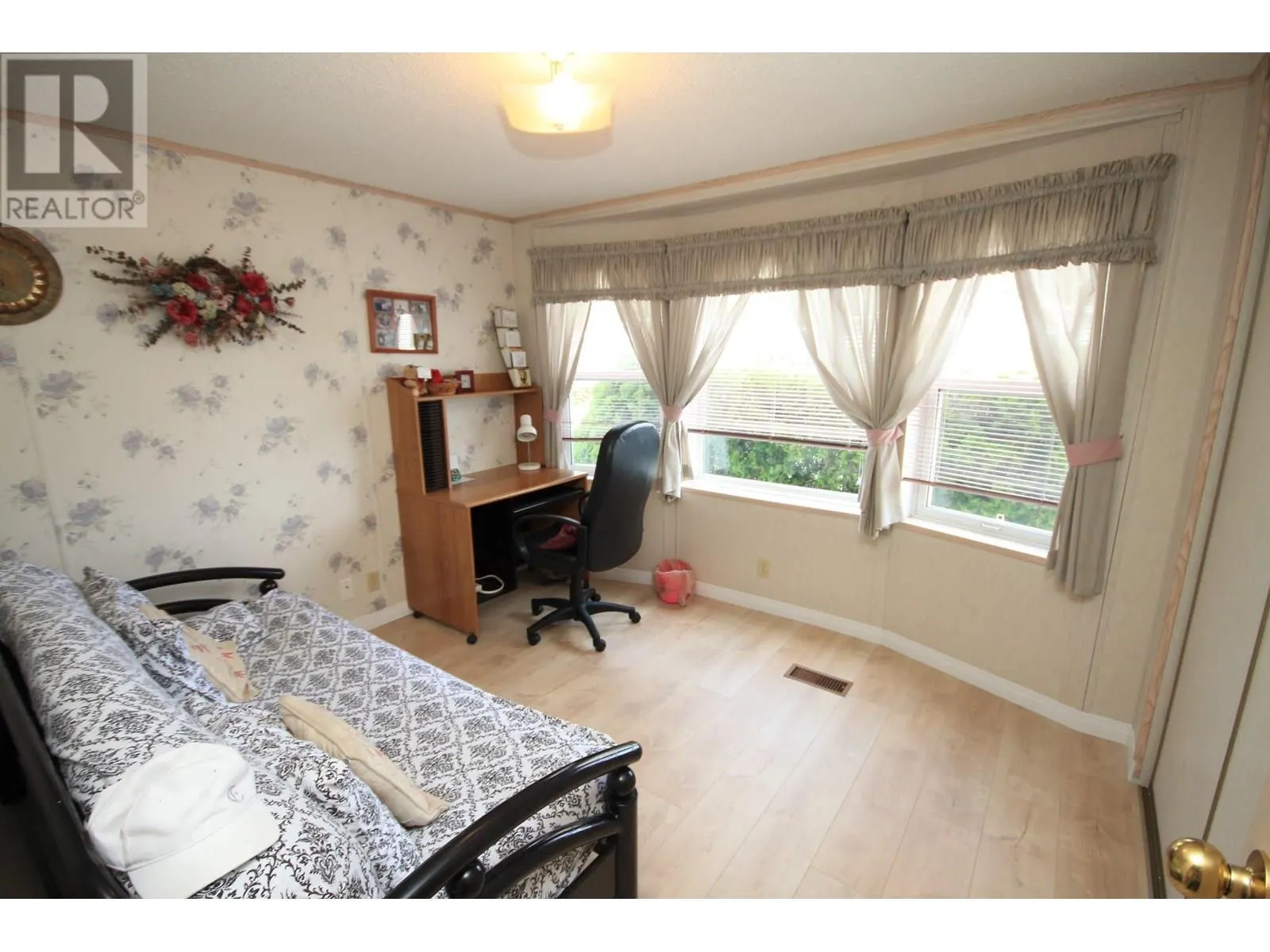 8598 Hwy 97 Unit# 33