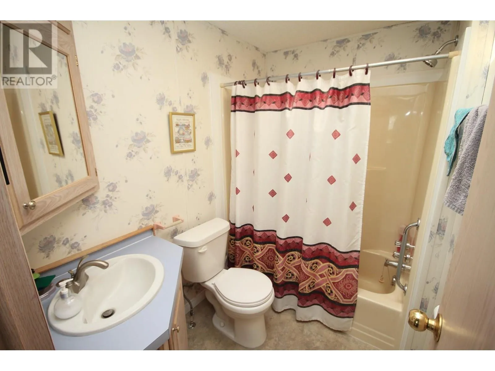 8598 Hwy 97 Unit# 33