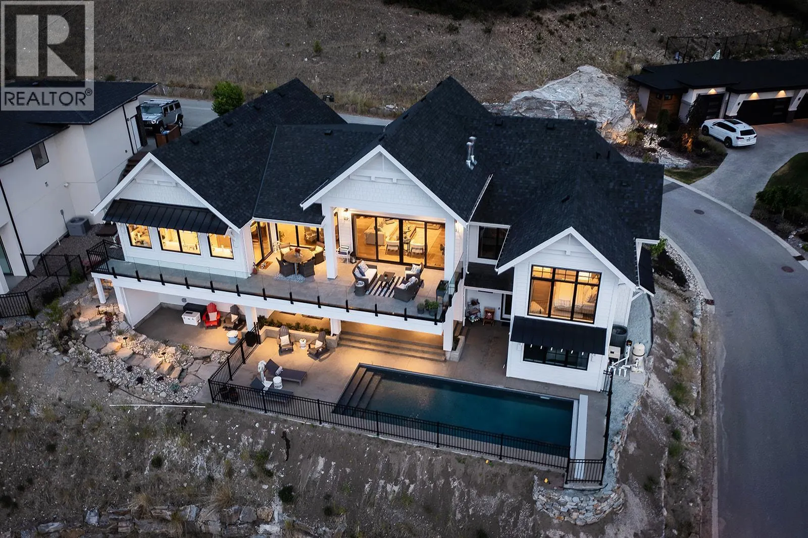 5670 Mountainside Court