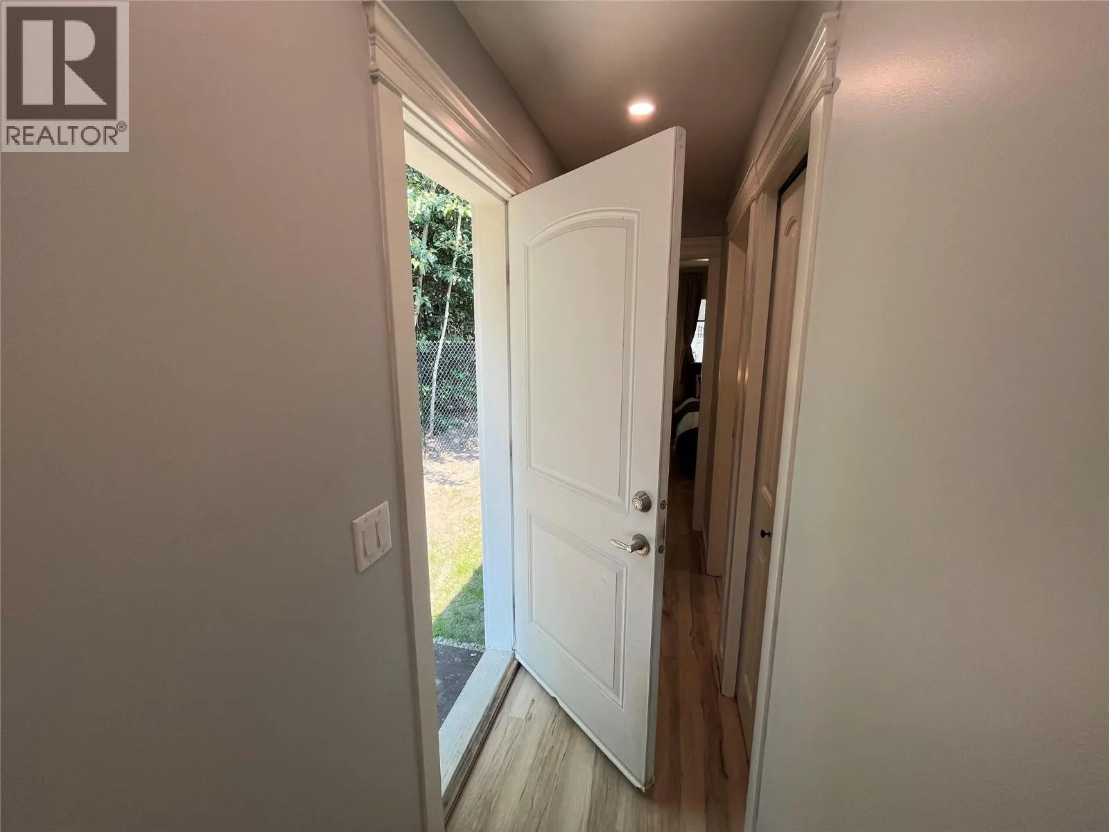 1987 Elkridge Place
