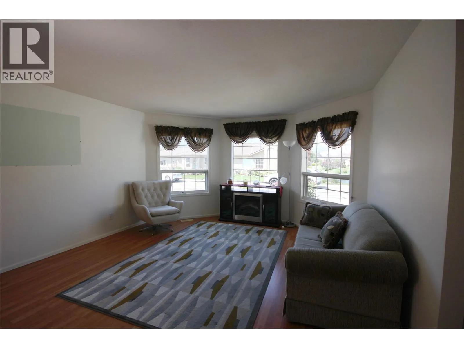 3333 SOUTH MAIN Street Unit# 6