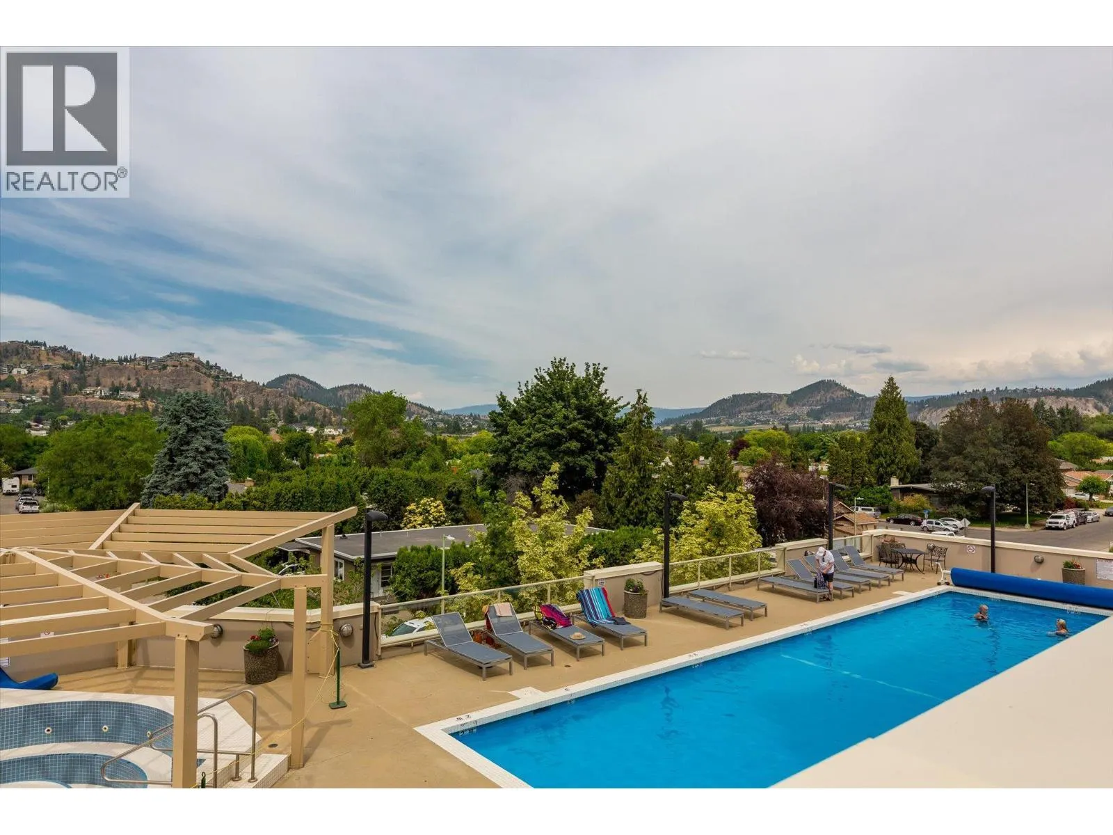 1160 Bernard Avenue Unit# 205