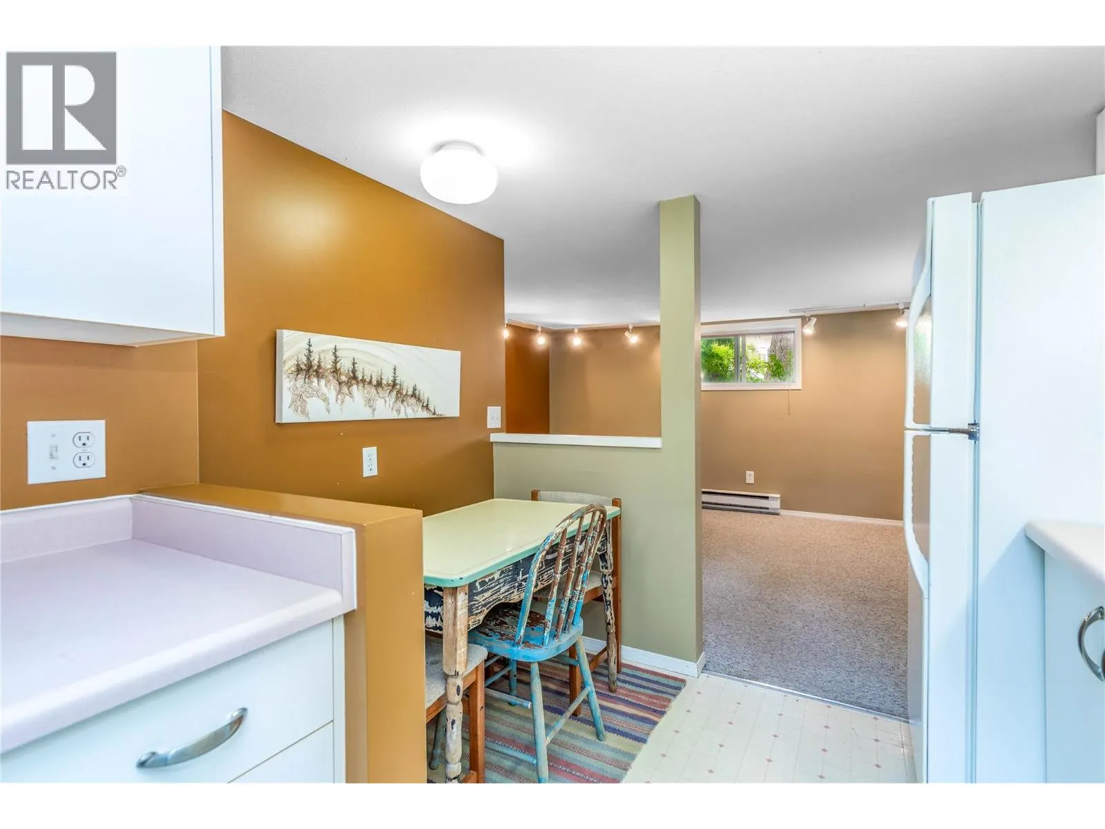 824 Raymer Road