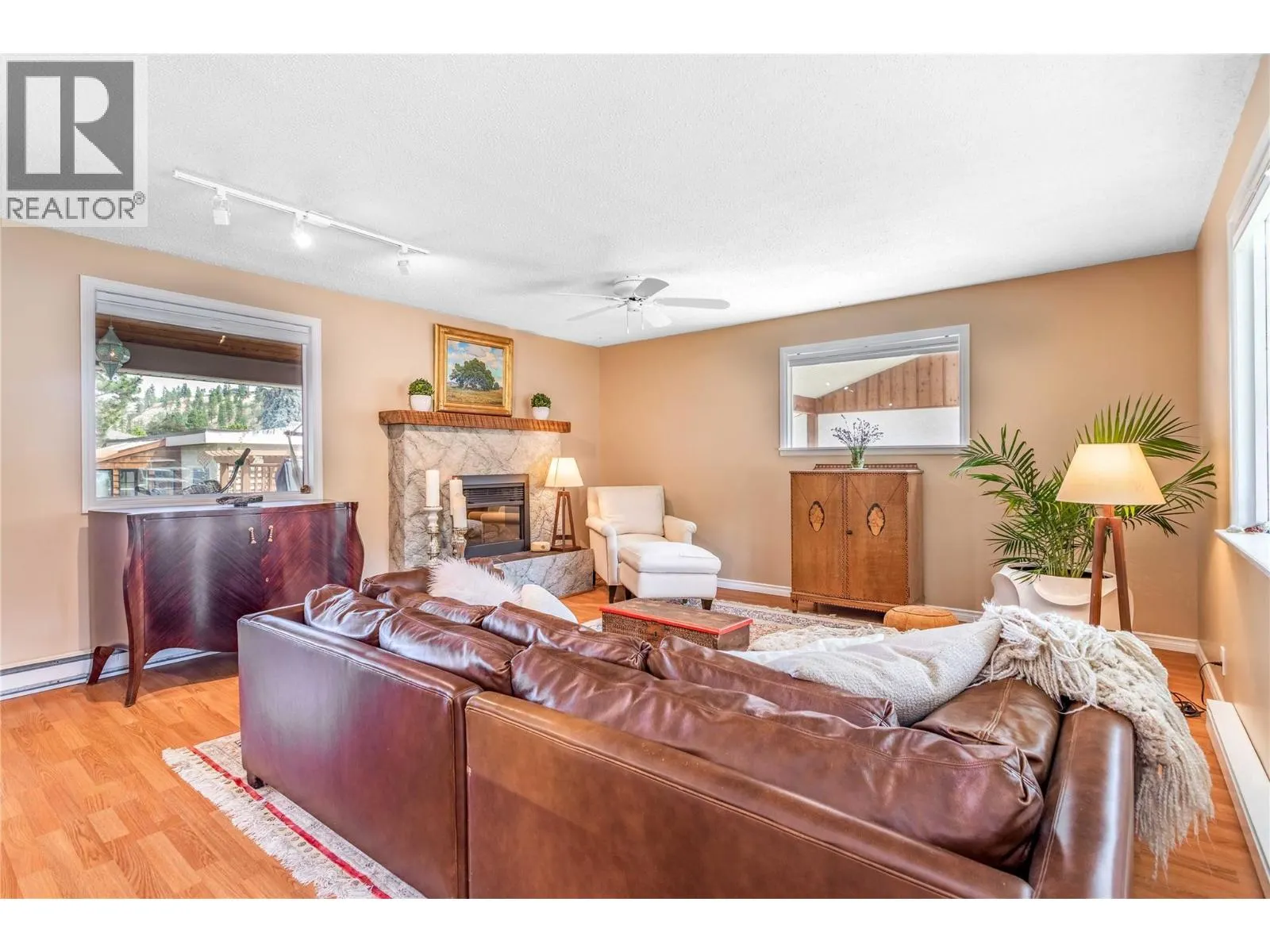 824 Raymer Road
