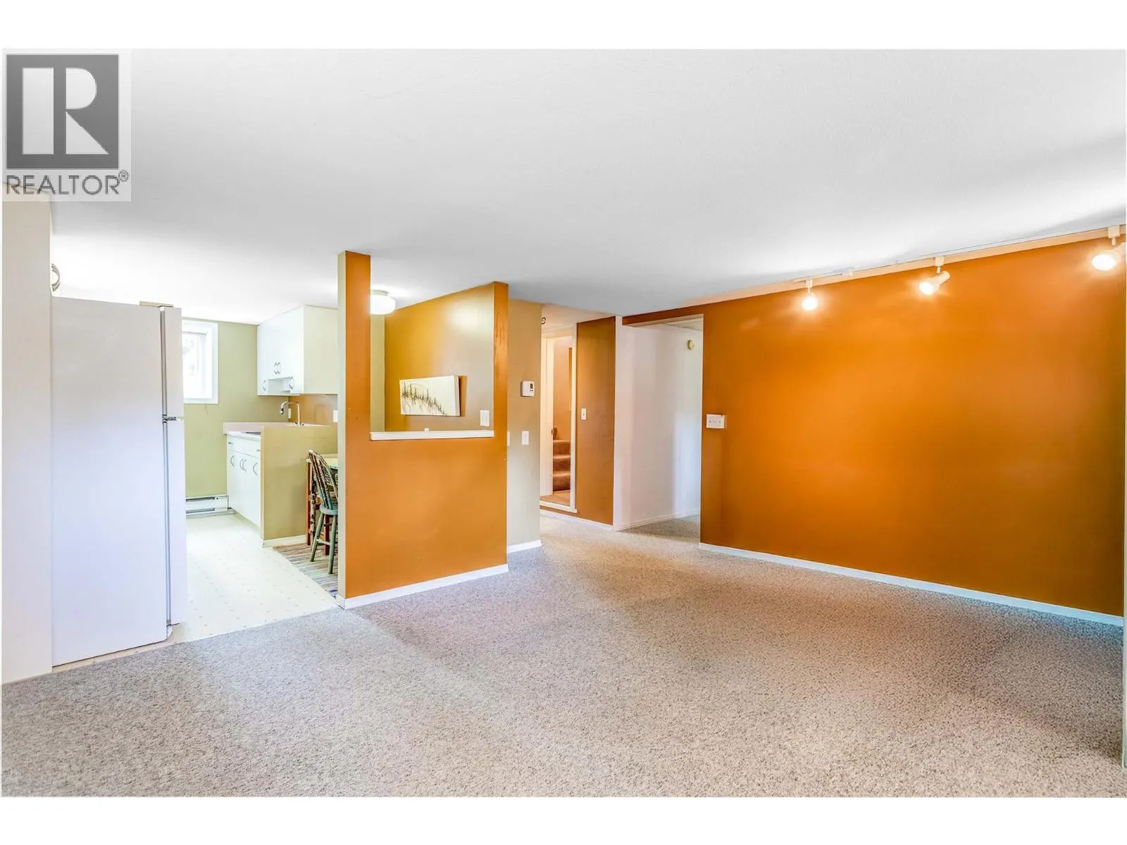 824 Raymer Road