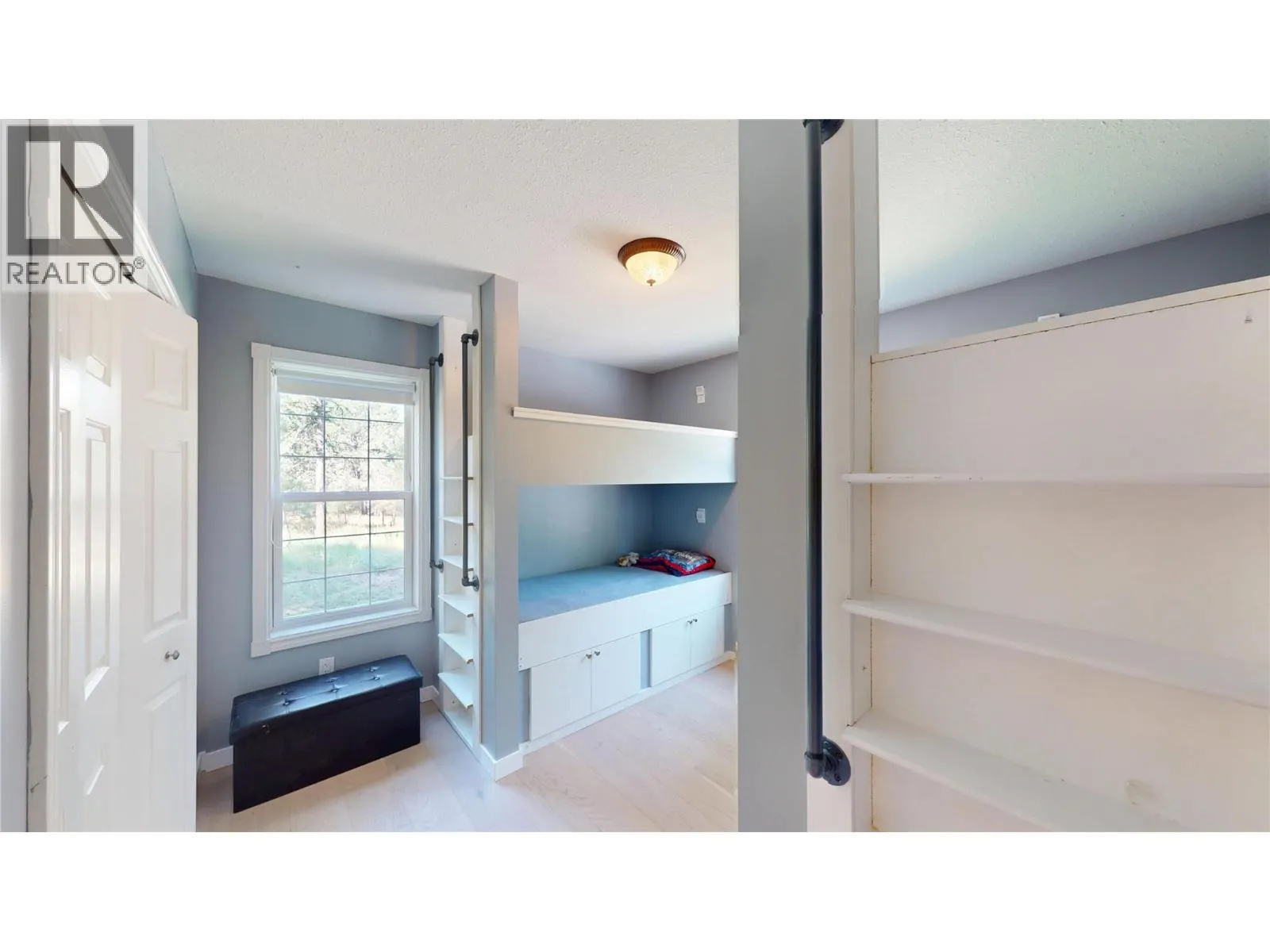 55 Mountview Road